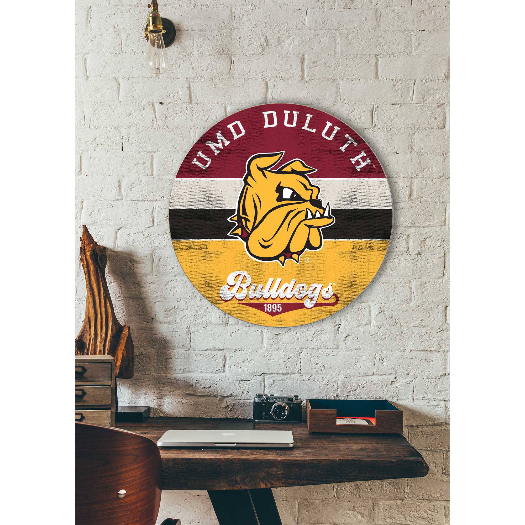 UMD DULUTH  
Bulldogs  
1895