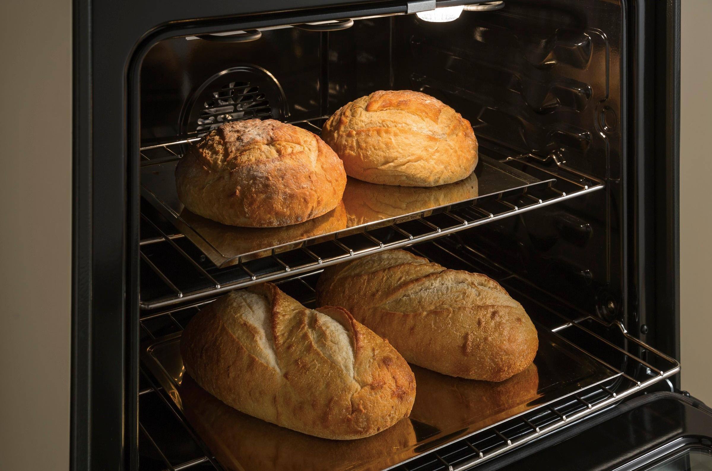 Alt View 14. GE - 5.3 Cu. Ft. Slide-In Electric Convection Range - Stainless Steel.