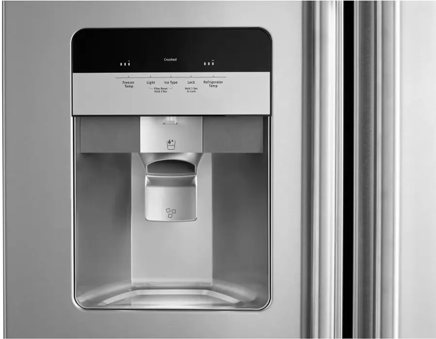 Crushed ice - Freezer temp - Light ice type - Refrigerator temp - Hold - Sec lock.