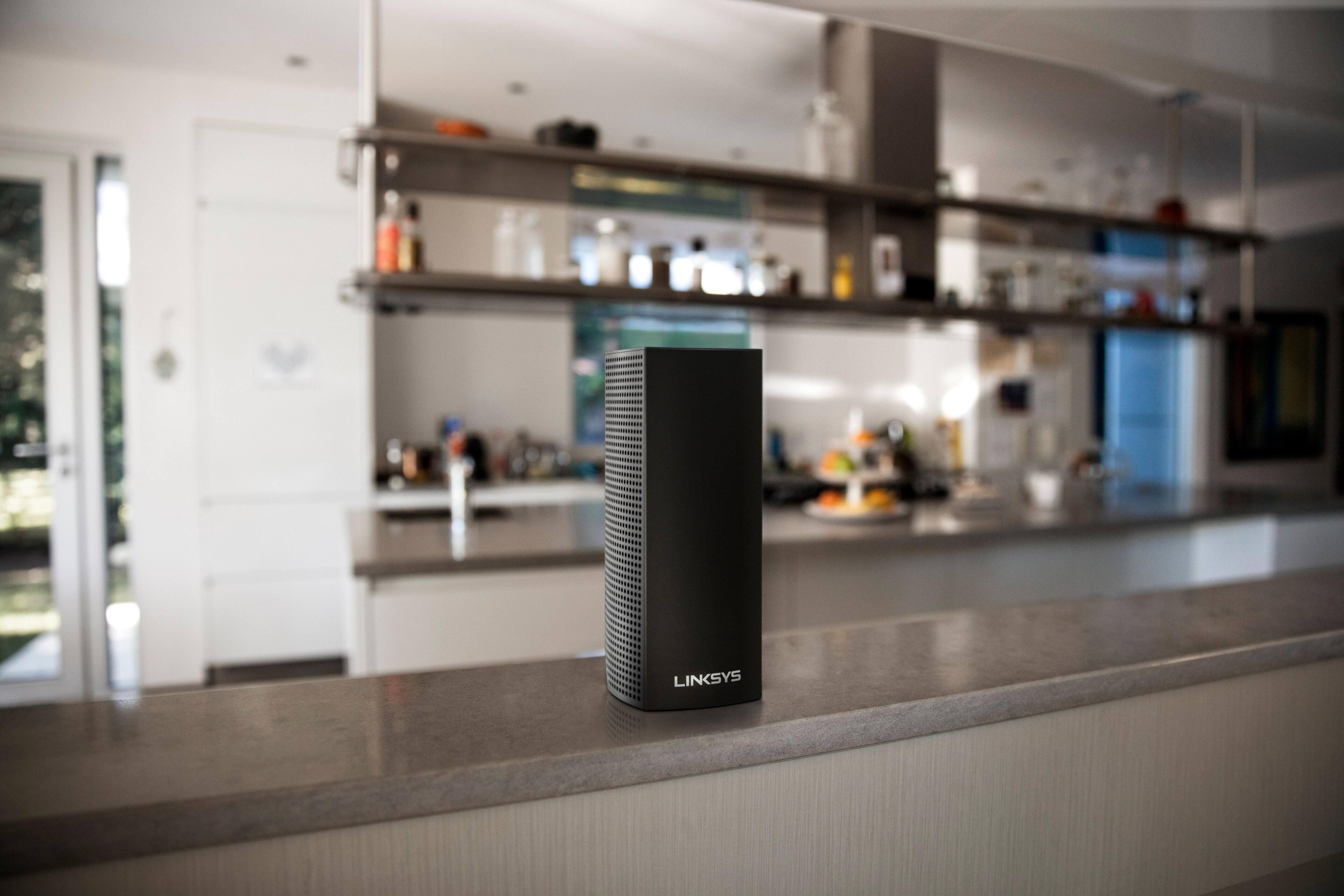 Alt View 18. Linksys - VELOP AC2200 Tri-Band Mesh Wi-Fi System (2-pack) - Black.