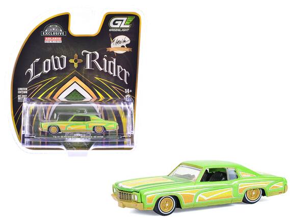 Sure, here is the corrected and grouped text from the image:
---
**Greenlight Exclusive**
**Adlar58 Design**
**Low Rider**
**14+**
**1:64**
**Limited Edition**
**Die-Cast**
**1970 Chevrolet Monte Carlo**
**Artisan Collection**
**M. Almond**
**Greenlight**
**1:64**
---
This text is organized to reflect the information presented on the packaging and the car model.