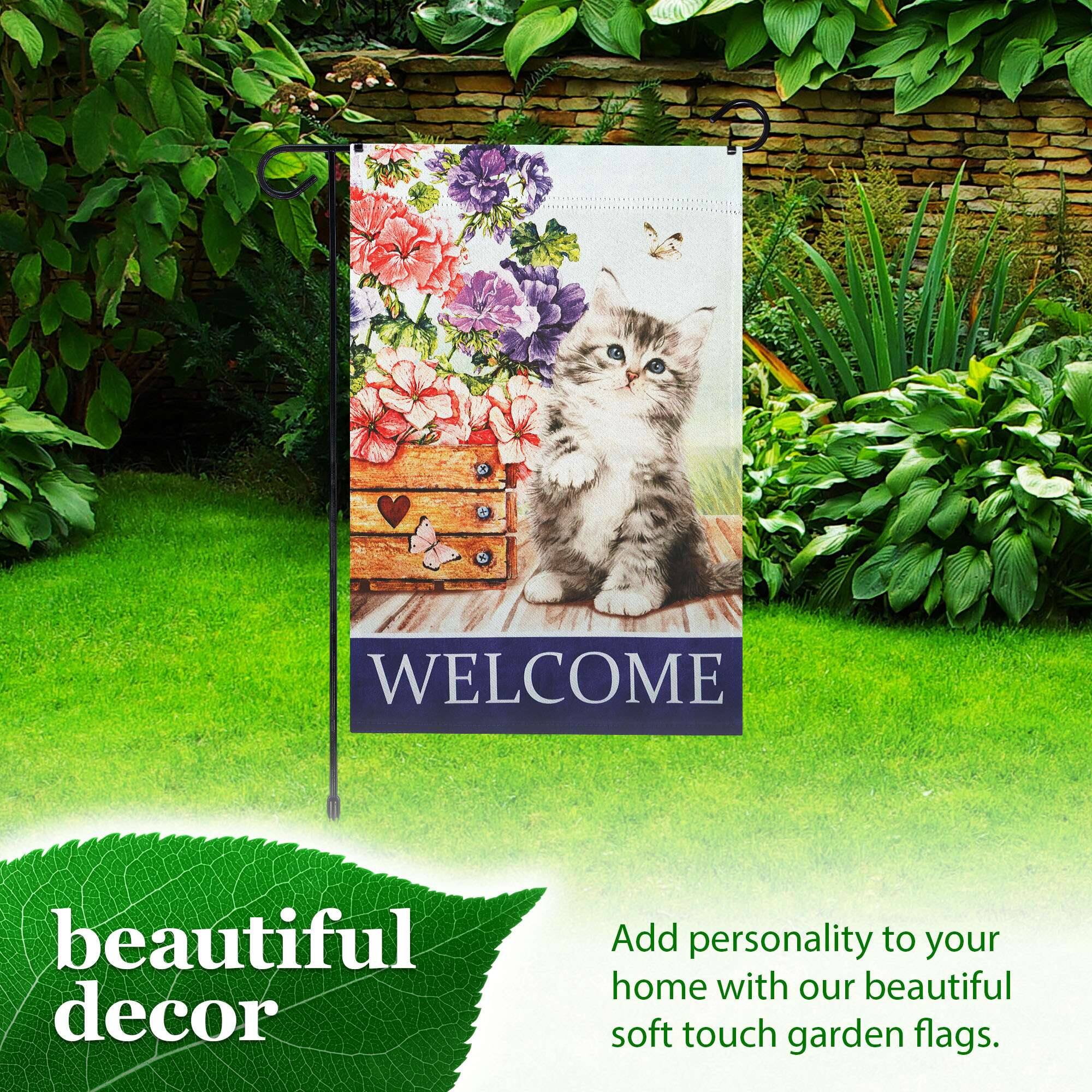WELCOME beautiful decor

Add personality to your home with our beautiful soft touch garden flags.