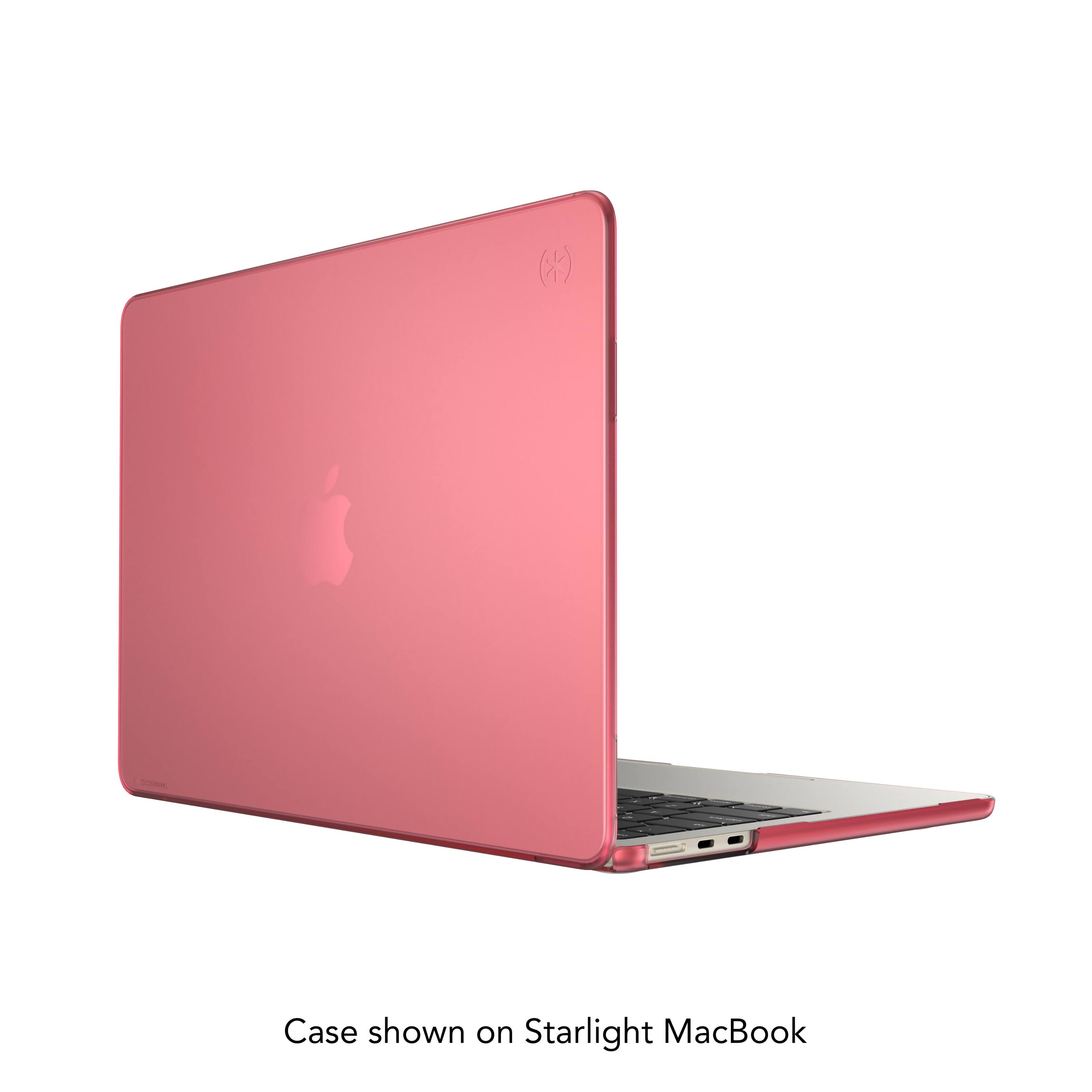 Case shown on Starlight MacBook