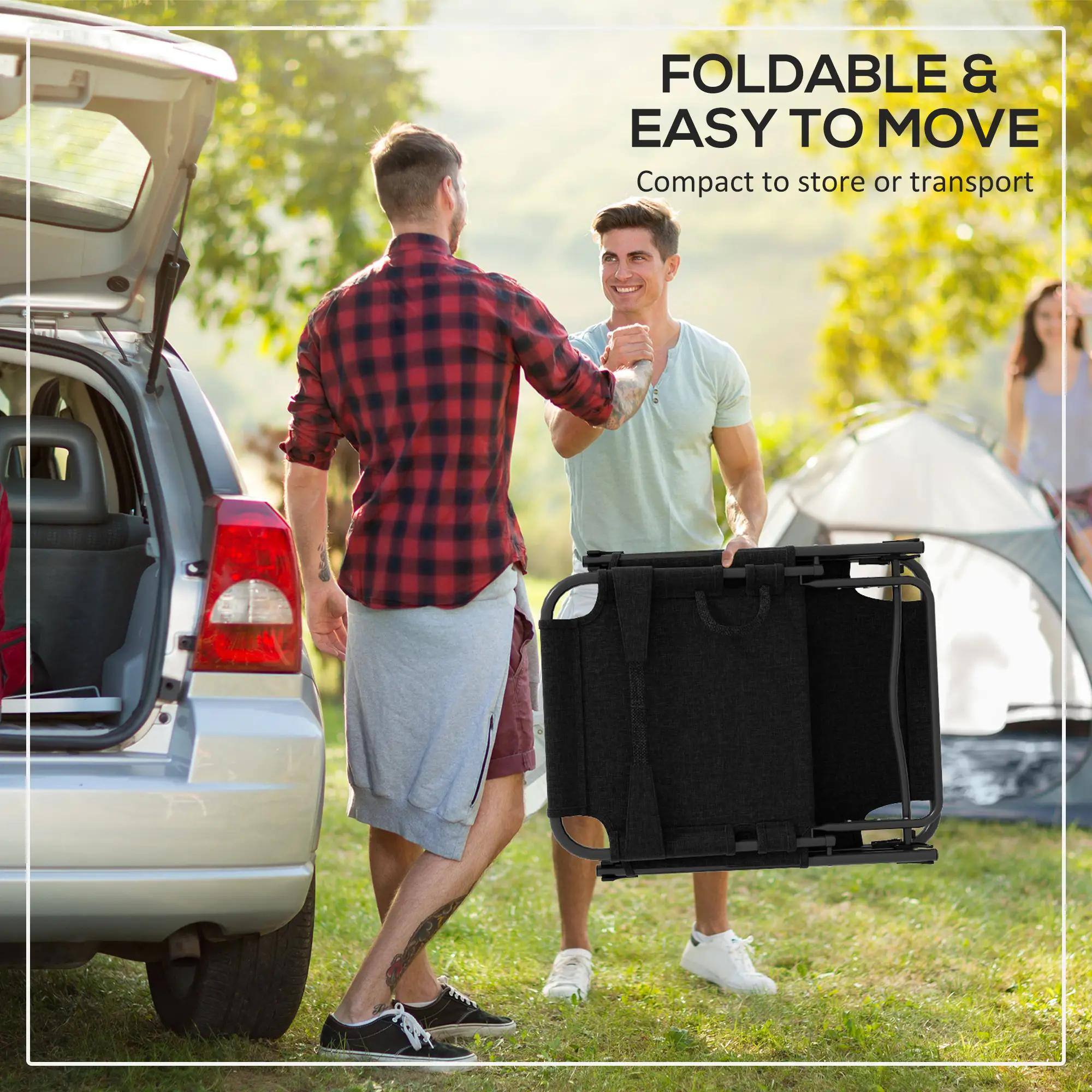 FOLDABLE & EASY TO MOVE
Compact to store or transport