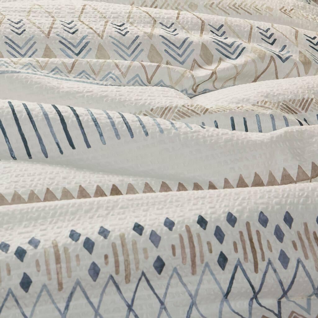 Alt View 5. Gracie Mills - Gracie Mills Penny Southwest-Inspired 5 Piece Seersucker Comforter Set with Decorative Pillows - Taupe/Blue.