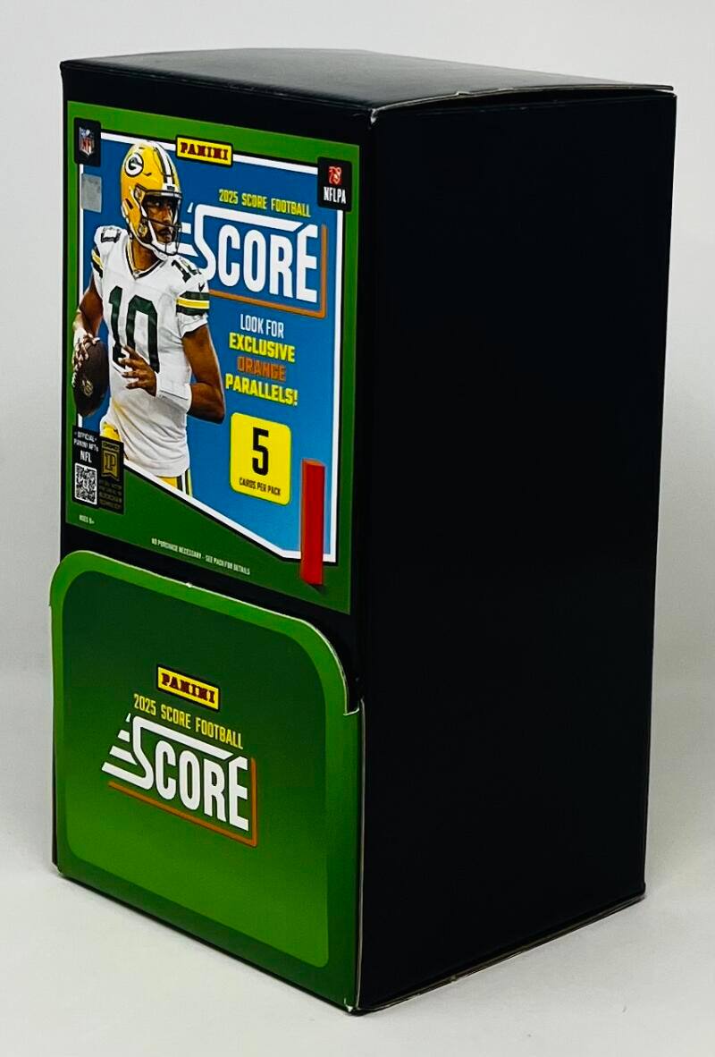 PANINI 2025 SCORE FOOTBALL  
LOOK FOR EXCLUSIVE ORANGE PARALLELS!  
5 CARDS PER PACK  
PANINI 2025 SCORE FOOTBALL - SCORE