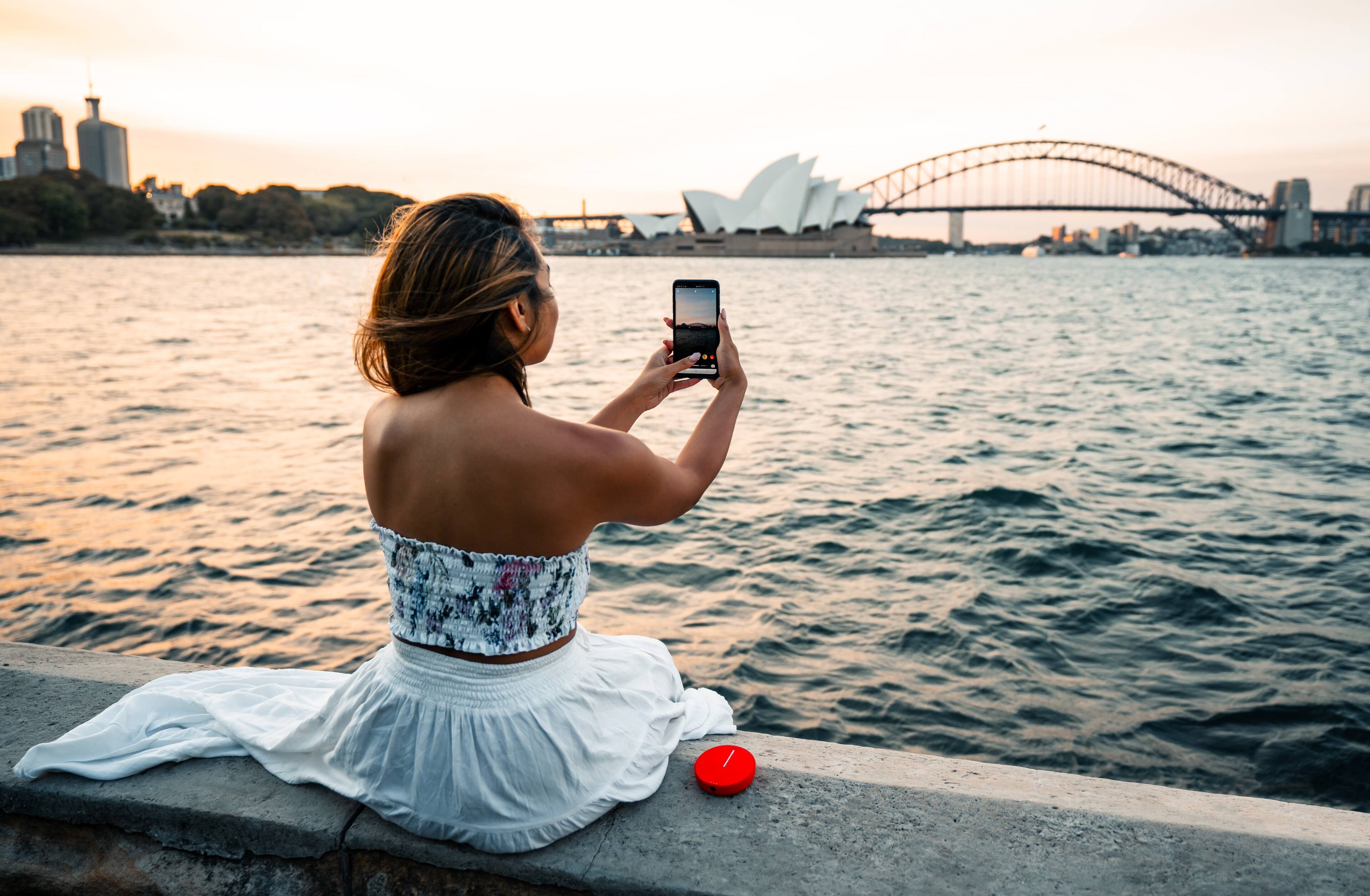 Alt View 22. Solis - Lite 4G LTE Global Wi-Fi Hotspot + PowerBank - Mobile Router, Lifetime Data Plan - Orange.