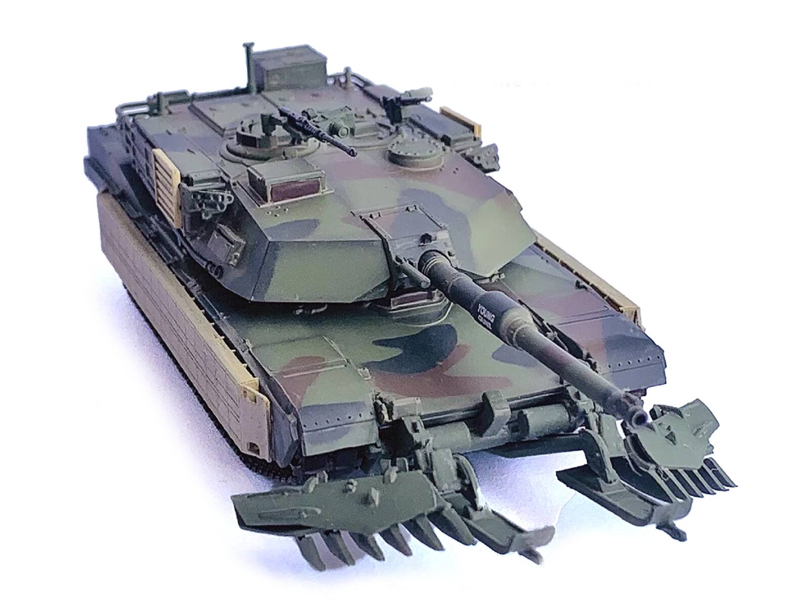 Back. Dragon Models - US M1A1 AIM TUSK w/ Mine Plow "USMC 8th Tank Battalion II MED Iraq 2003 Green Camouflage" NEO Dragon Armor 1/72 - Multi.