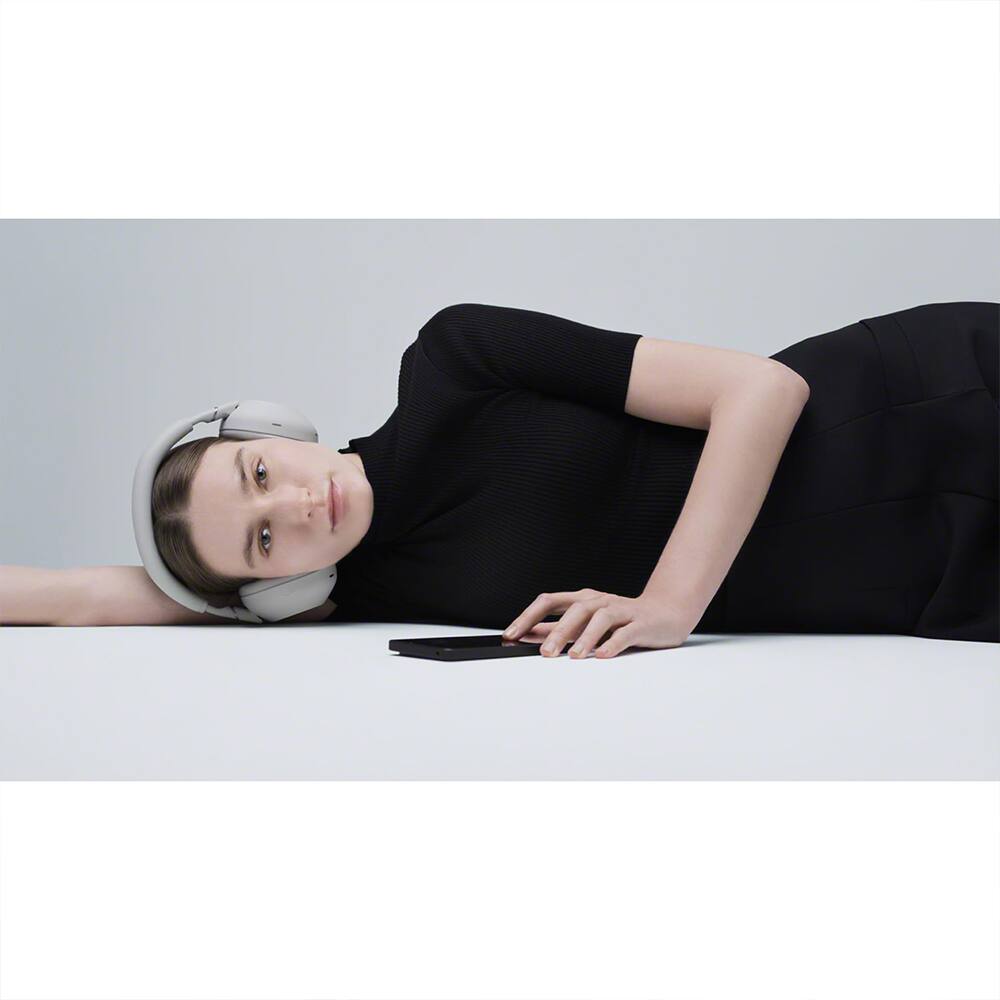 Alt View 5. Sony - Best Noise Canceling Headphones, Platinum Silver w/ Deco Master Guide Bundle.