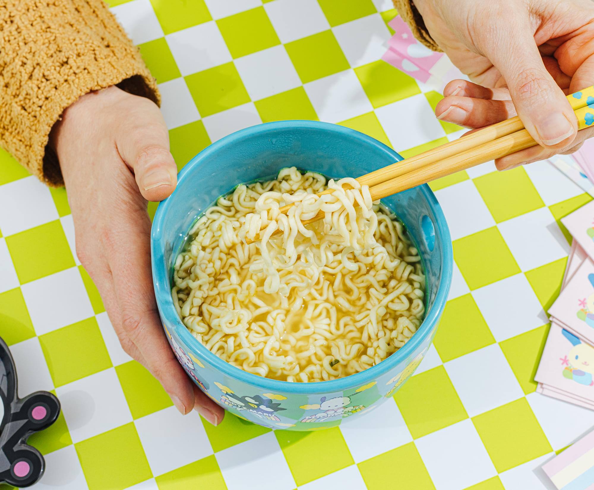 Alt View 4. Silver Buffalo - Sanrio Hello Kitty and Friends Blue 20-Ounce Ramen Bowl and Chopstick Set - Blue.