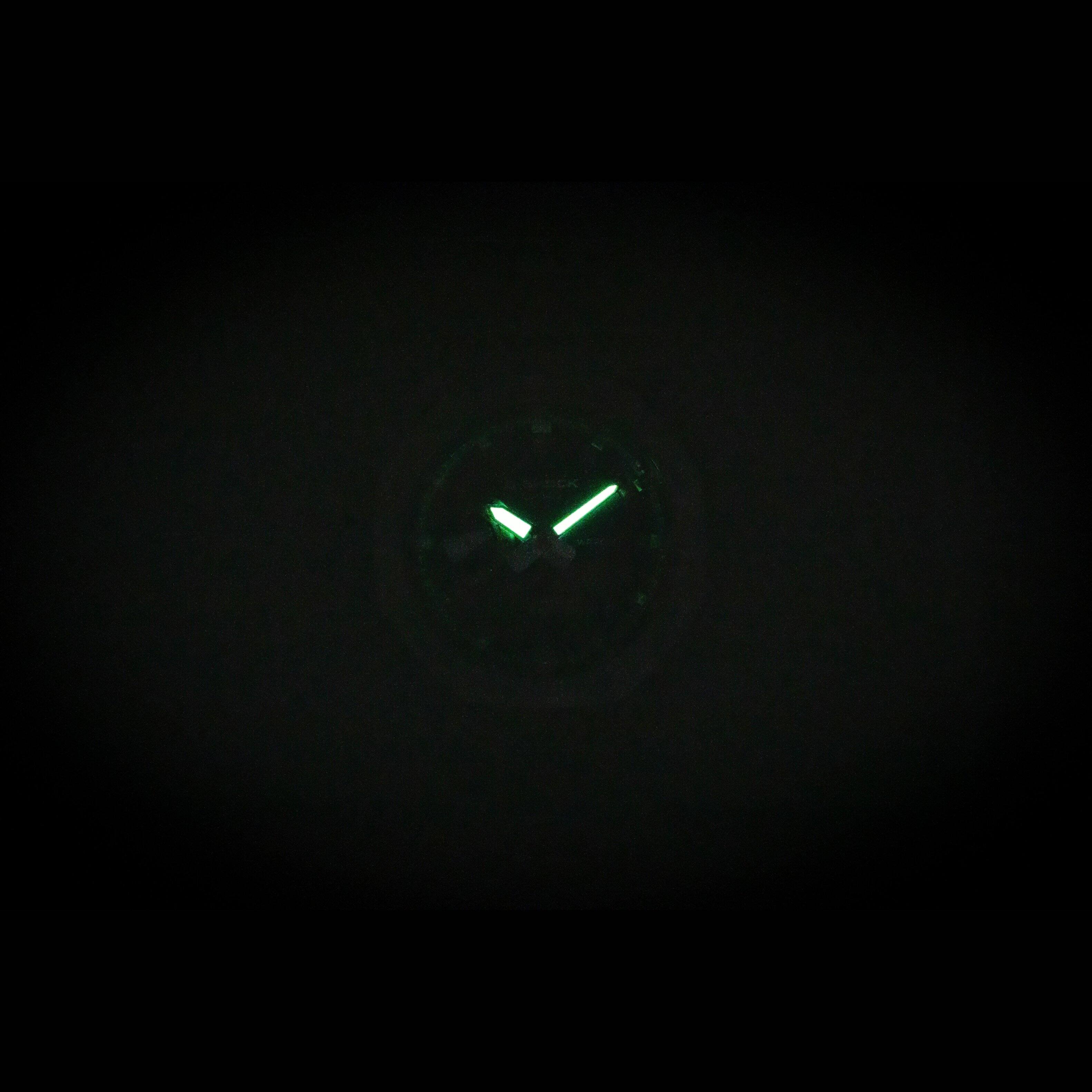 Angle. Casio - G-Shock G-Steel Analog Digital Stainless Steel Green Dial Quartz GM-2110D-3A1 200M Men's Watch - Green.