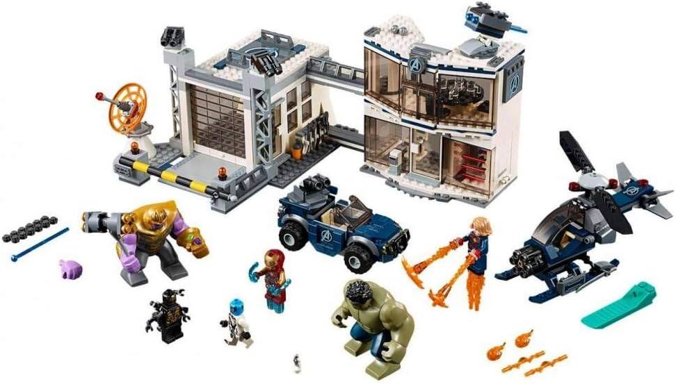 Left. LEGO - LEGO Marvel Avengers Compound Battle 76131 Building Set (699 Pieces).
