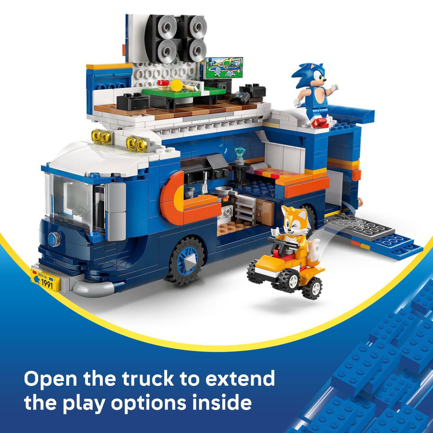 Open the truck to extend the play options inside 1991