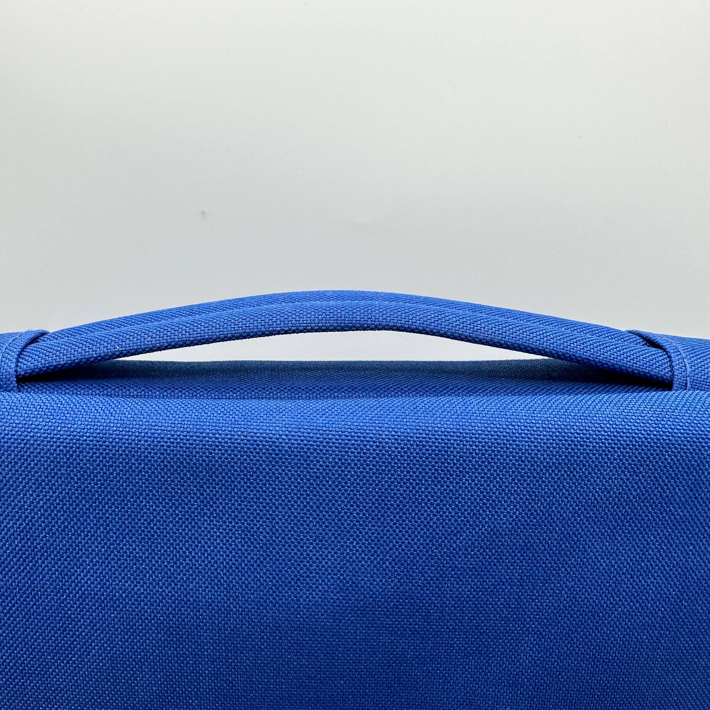 Left. Three61 - Harifinn 17" Laptop Bag - Grey - Grey.