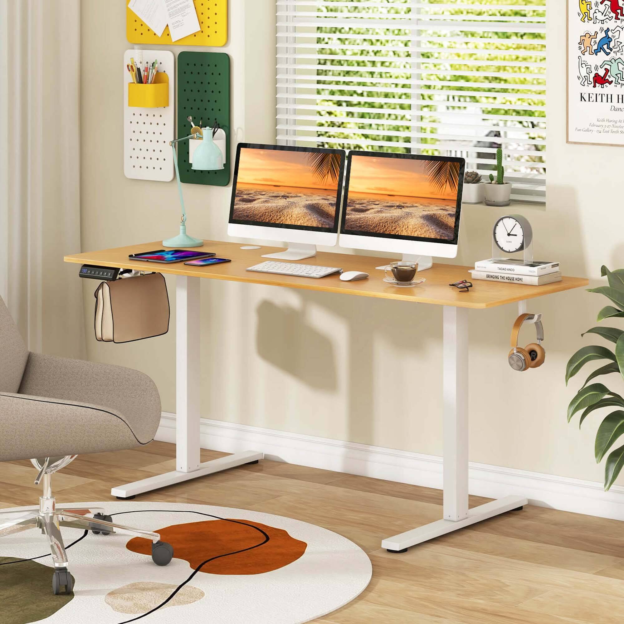 KEITH Haring  
Dance  
Keith Haring  
From Gallery to Red Square  
Keith Haring  
From Gallery to Red Square