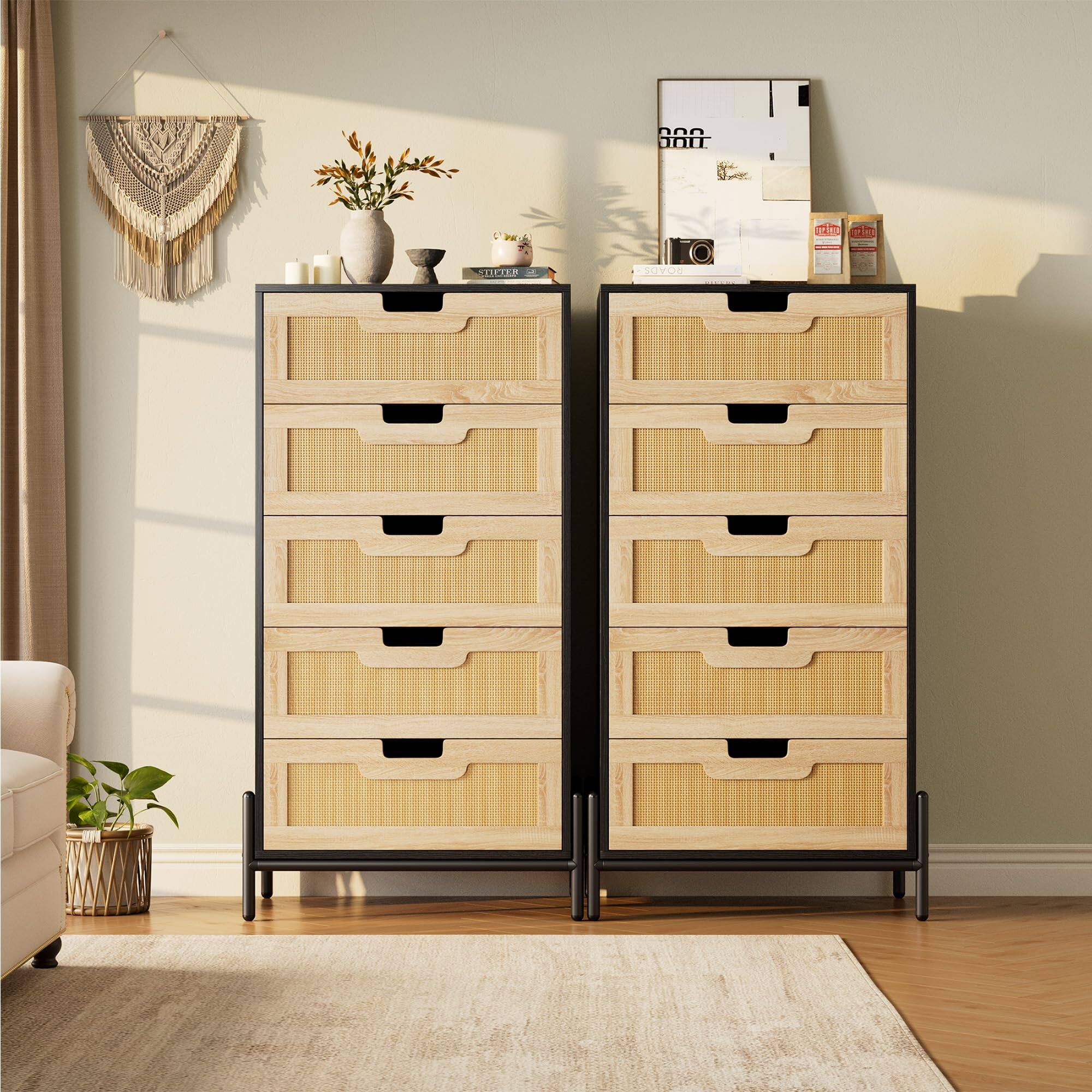 The text on the image is:

"600"