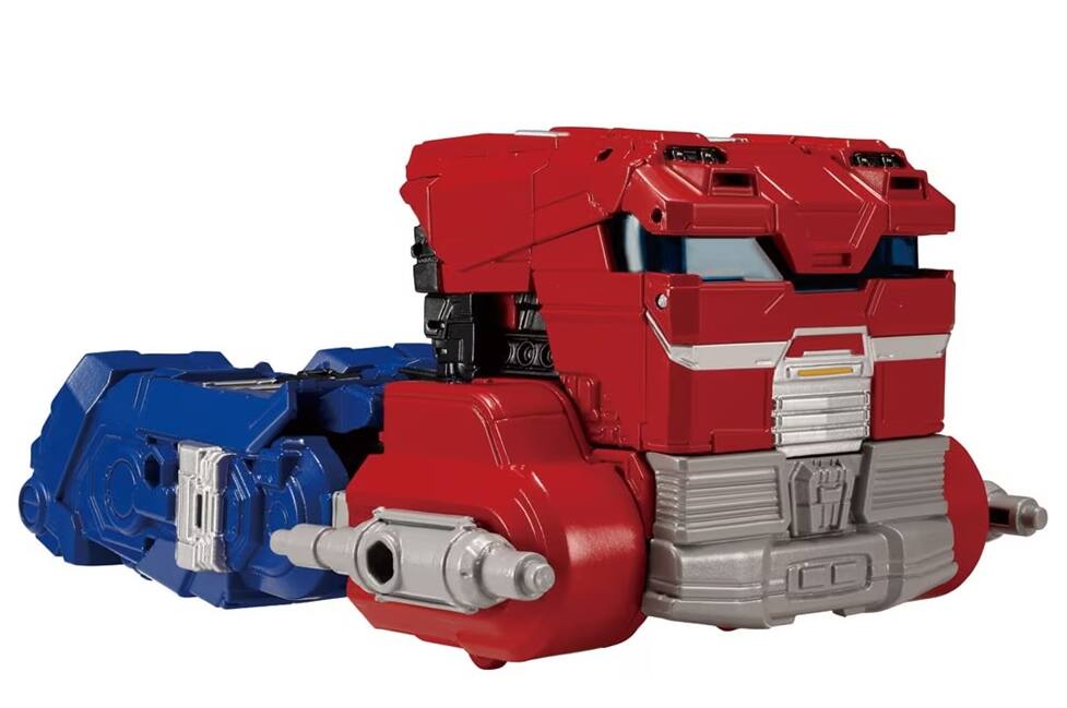 Alt View 4. Transformers - Brave Commander Optimus Prime Leader Class | Transformers: One | Takara Tomy.