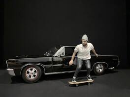 Skateboarder Figurine II for 1/24 Scale Models by American Diorama