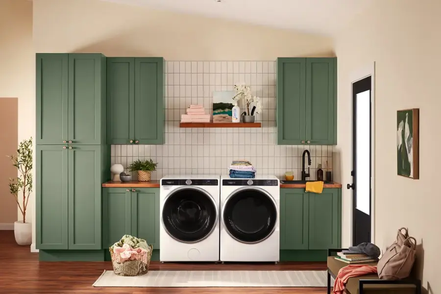 Alt View 18. Whirlpool - 7.4 Cu. Ft. Smart Gas Dryer with Steam and Wrinkle Shield Option - White.