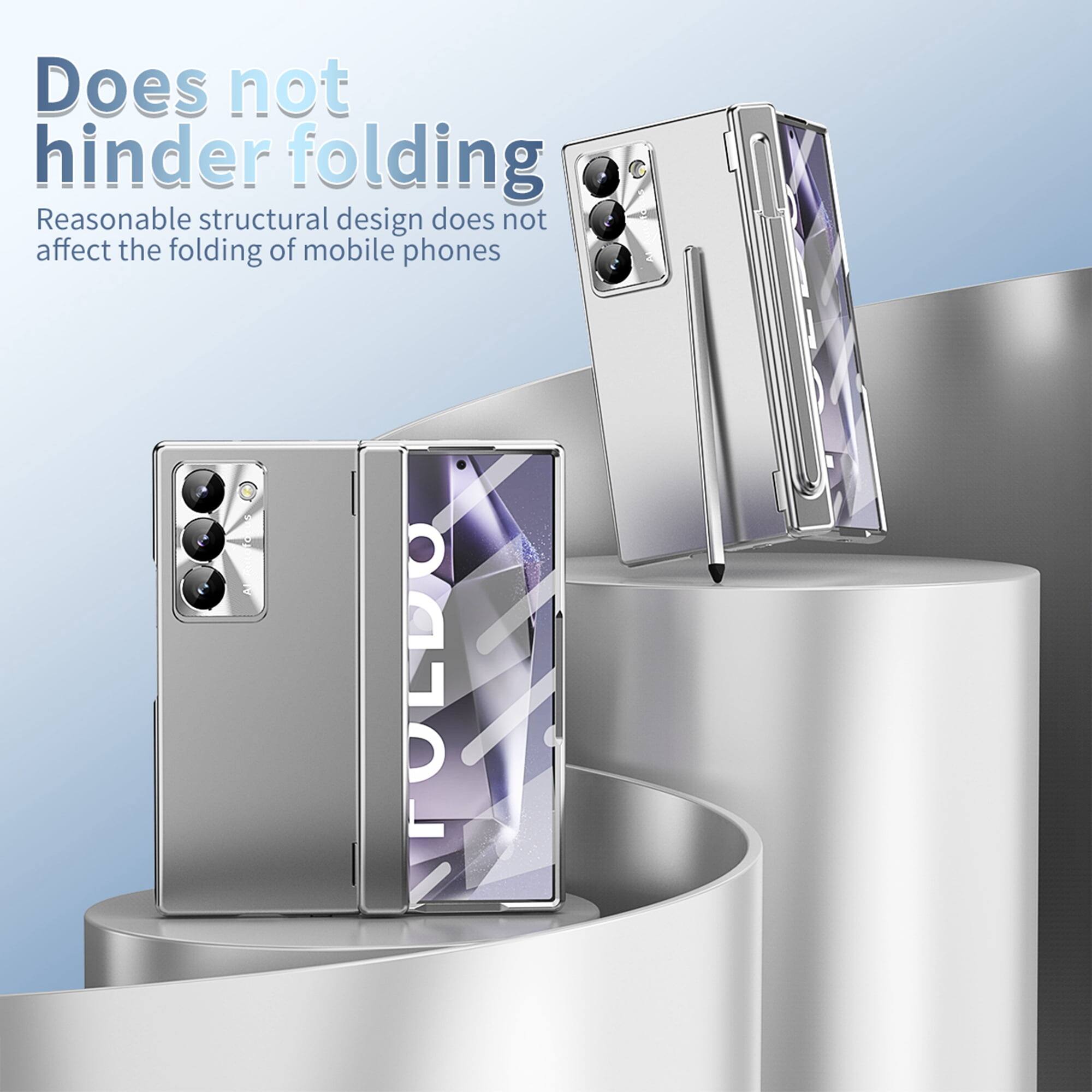 Does not hinder folding  
Reasonable structural design does not affect the folding of mobile phones