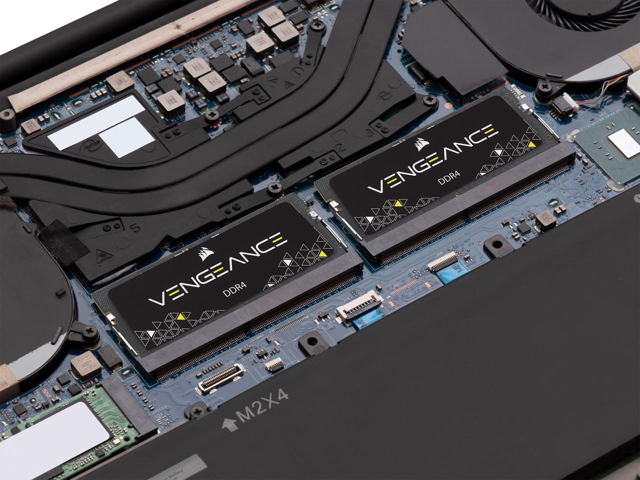 PUNOS SO # BLIS0 Aurba VENGEANCE DDR4 DDR4 164392 2 WEAASIAm m CT D1la 2 LL SISE uS M2X4 - Battery -