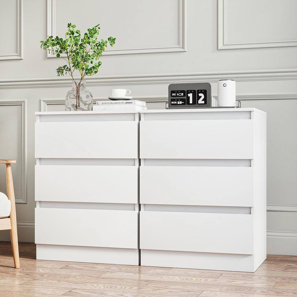 Sure, here is the corrected and grouped text from the image:

- "DEC 12"
- "MON"
- "12"
- "12"
- "12"
- "12"
- "12"
- "12"
- "12"
- "12"
- "12"
- "12"
- "12"
- "12"
- "12"
- "12"
- "12"
- "12"
- "12"
- "12"
- "12"
- "12"
- "12"
- "12"
- "12"
- "12"
- "12"
- "12"
- "12"
- "12"
- "12"
- "12"
- "12"
- "12"
- "12"
- "12"
- "12"
- "12"
- "12"
- "12"
- "12"
- "12"
- "12"
- "12"
- "12"
- "12"
- "12"
- "12"
- "