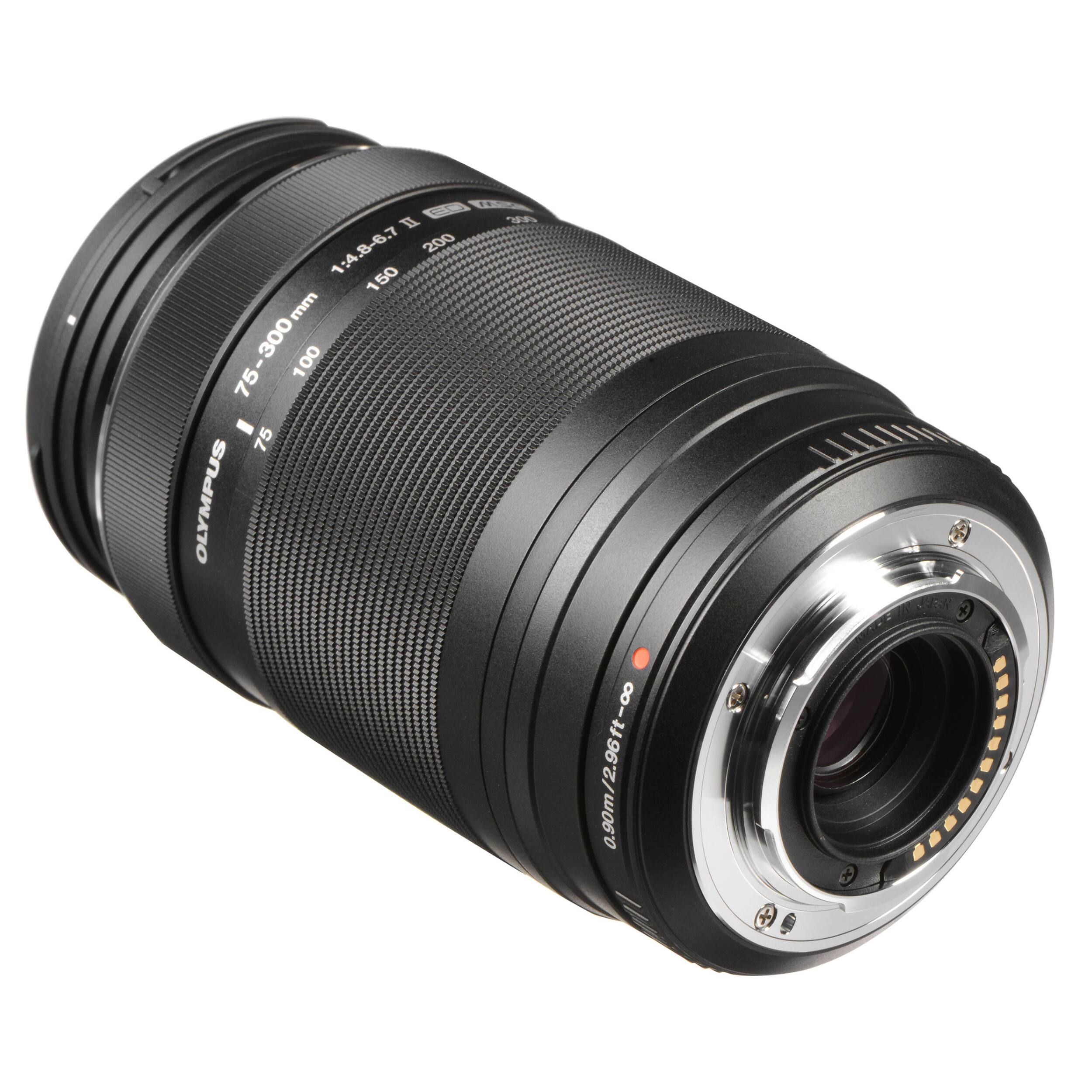 The Olympus lens is a 1:4.8-6.7 200 mm lens with a 1:4 aperture. It has a focal length of 150 mm and can focus on objects ranging from 75 mm to 300 mm. The lens has a minimum focusing distance of 100 mm and a maximum focusing distance of 75 mm.