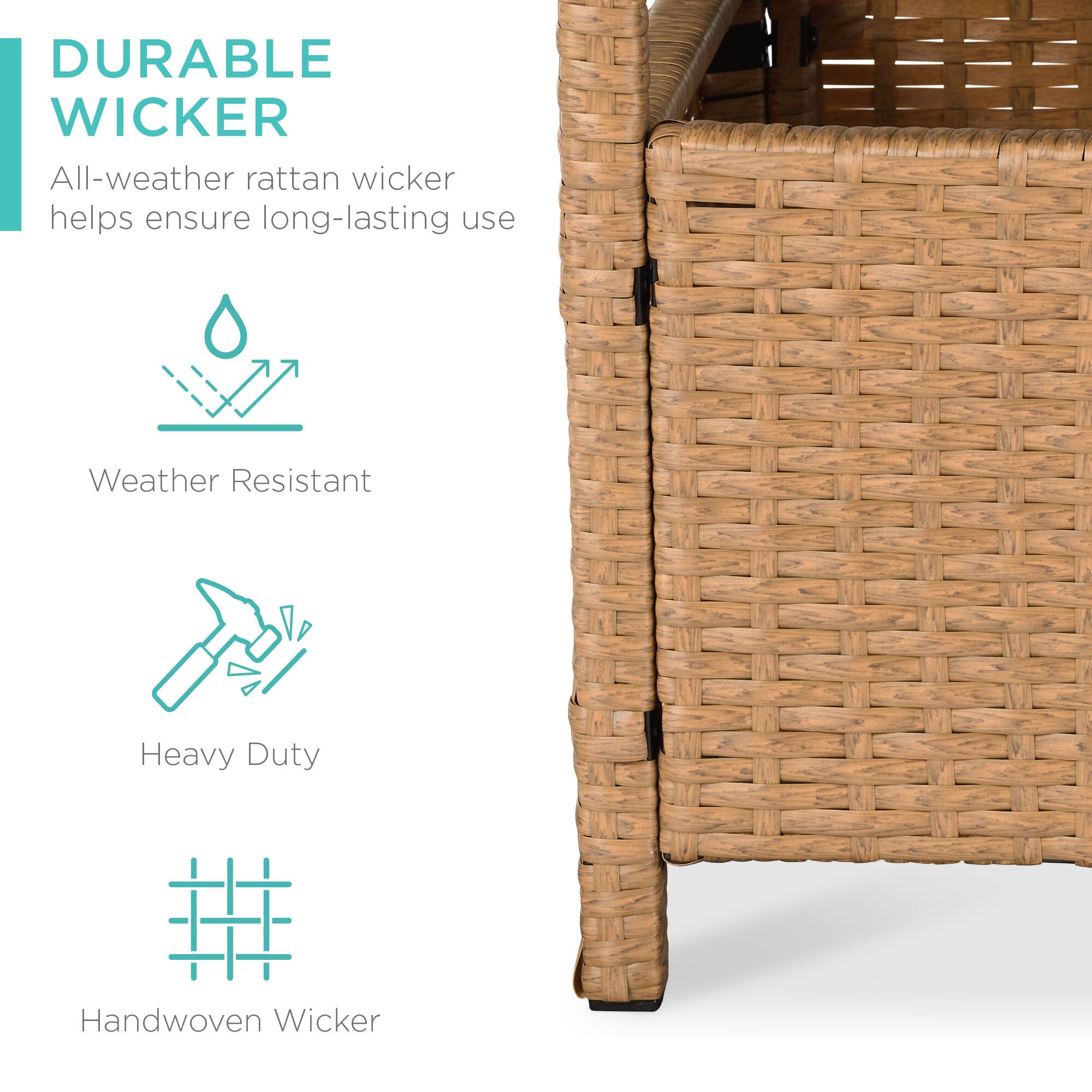 DURABLE WICKER

All-weather rattan wicker helps ensure long-lasting use

Weather Resistant

Heavy Duty

Handwoven Wicker