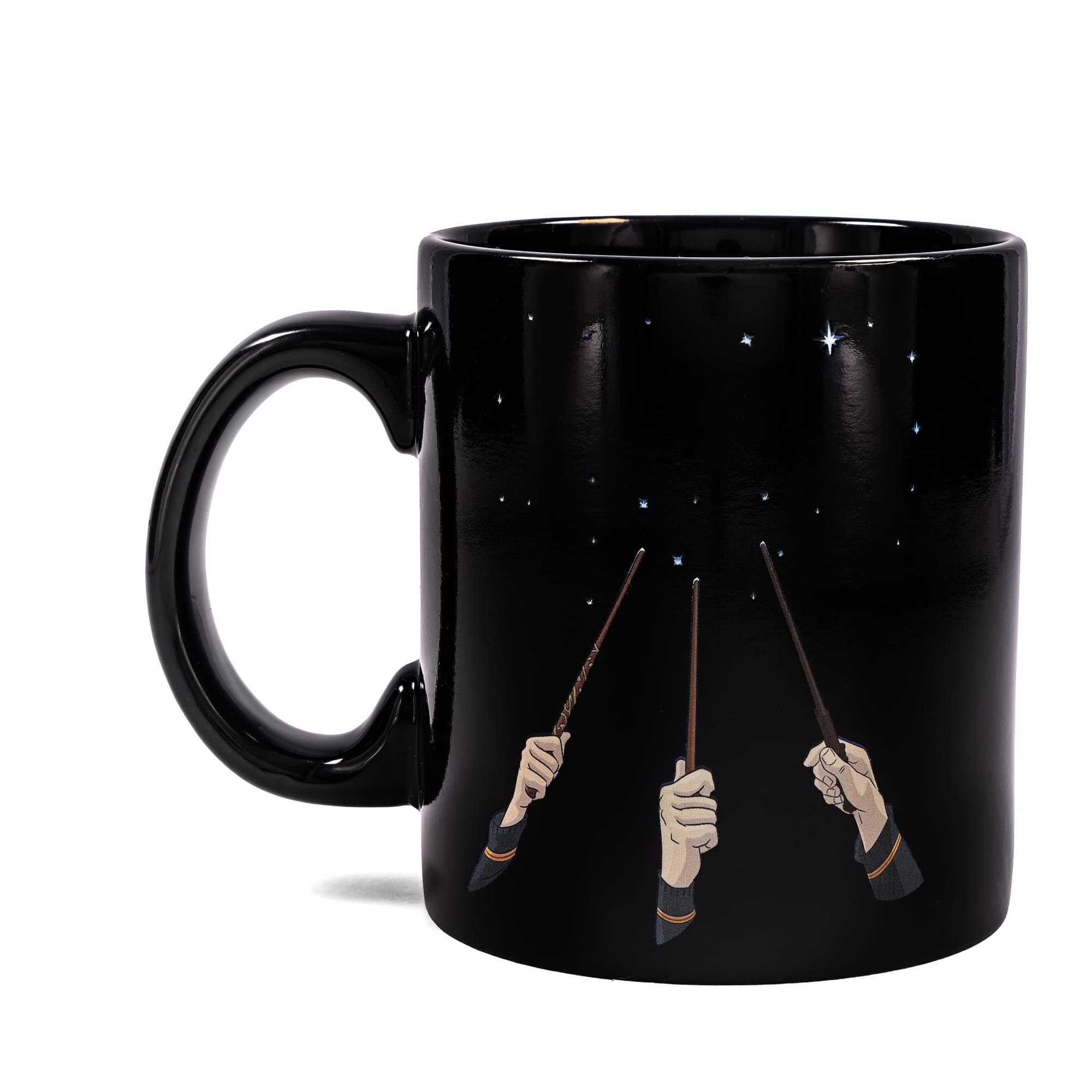 Alt View 10. Silver Buffalo - Harry Potter Wands Heat-Reveal Mug | Holds 20 Ounces - Black.