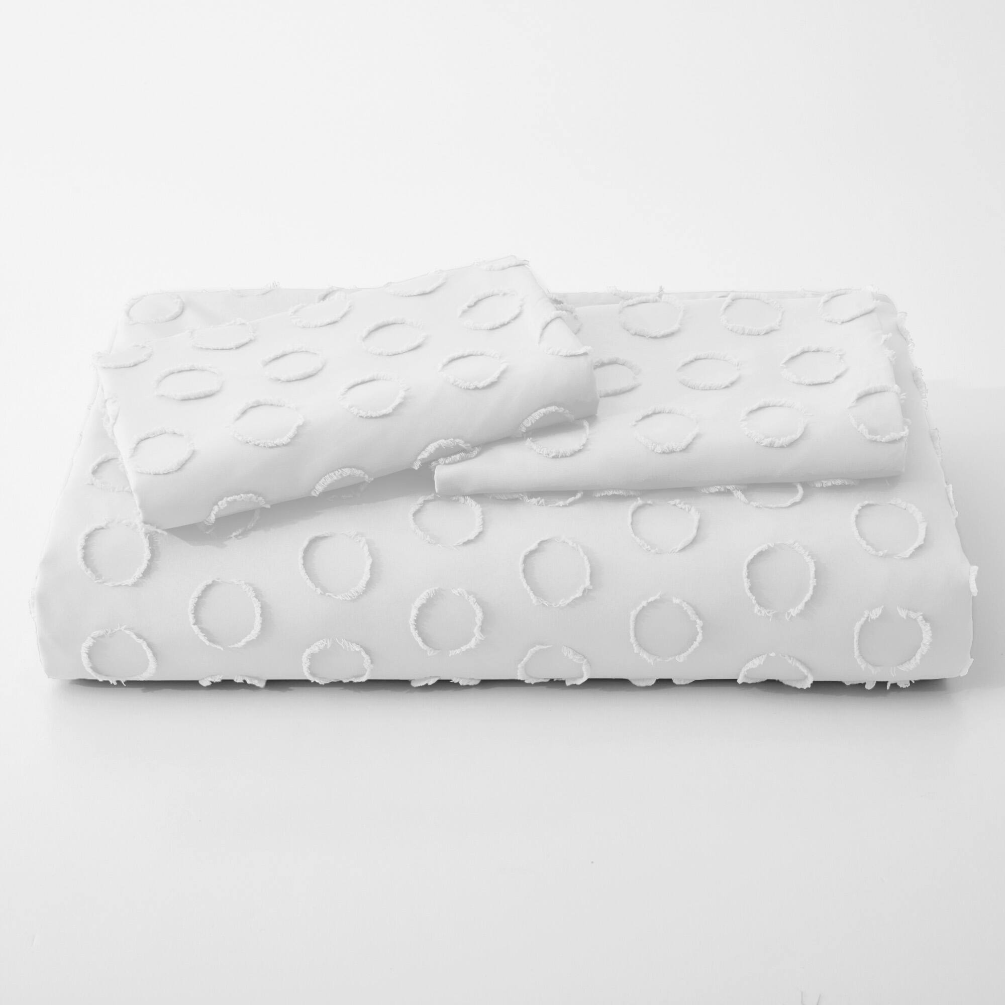 Alt View 1. Peace Nest - Peace Nest Tufted Clipped Jacquard Geometric Duvet Cover & Pillowcase Set - Circle White.