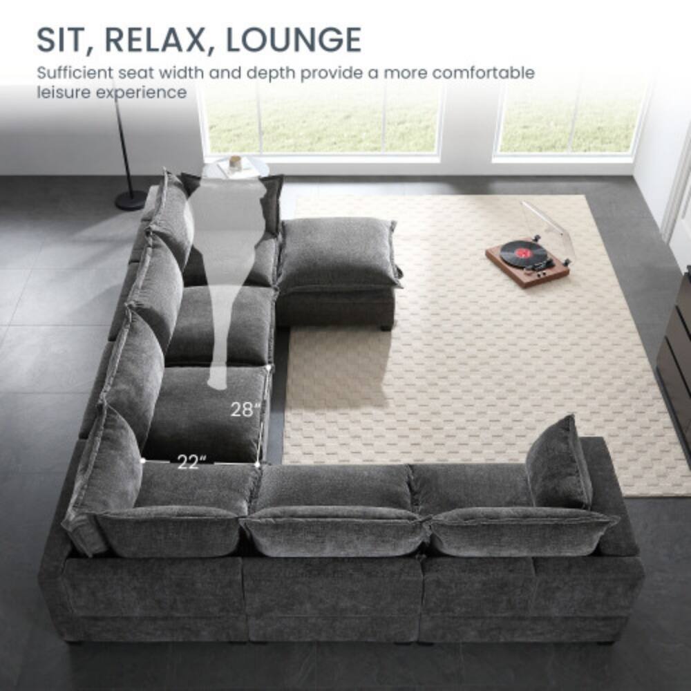 SIT, RELAX, LOUNGE  
Sufficient seat width and depth provide a more comfortable leisure experience  
28" 22"
