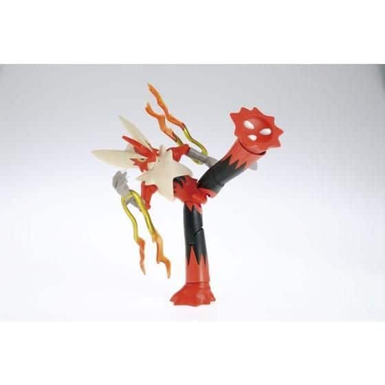 Pokémon - Bandai Pokemon Select Series 37 Mega Blaziken Model Kit