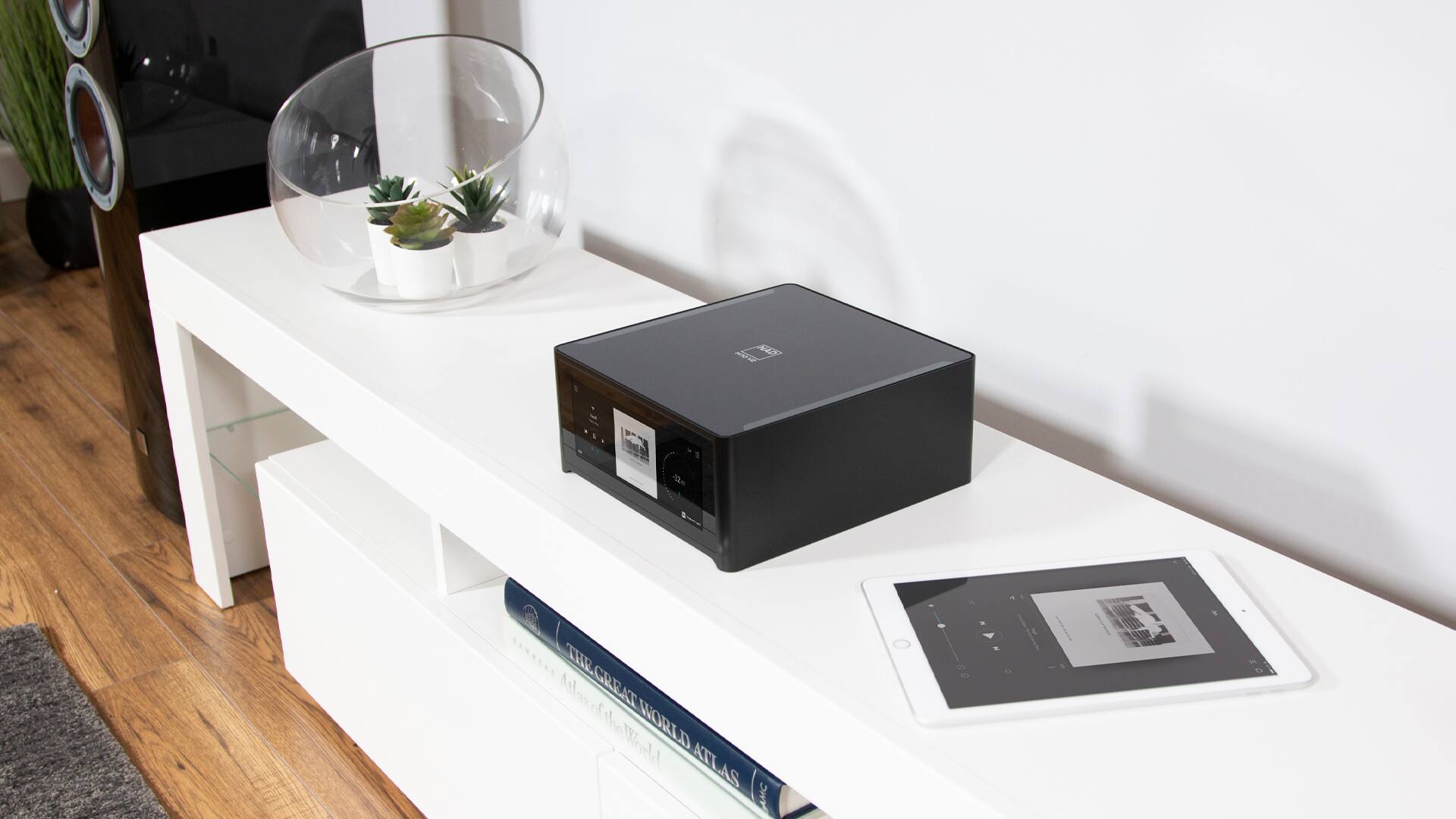 Alt View 13. NAD - M10 V2 100W 4.2Ch BluOS Streaming/Hybrid Digital nCore Amplifier - Black.