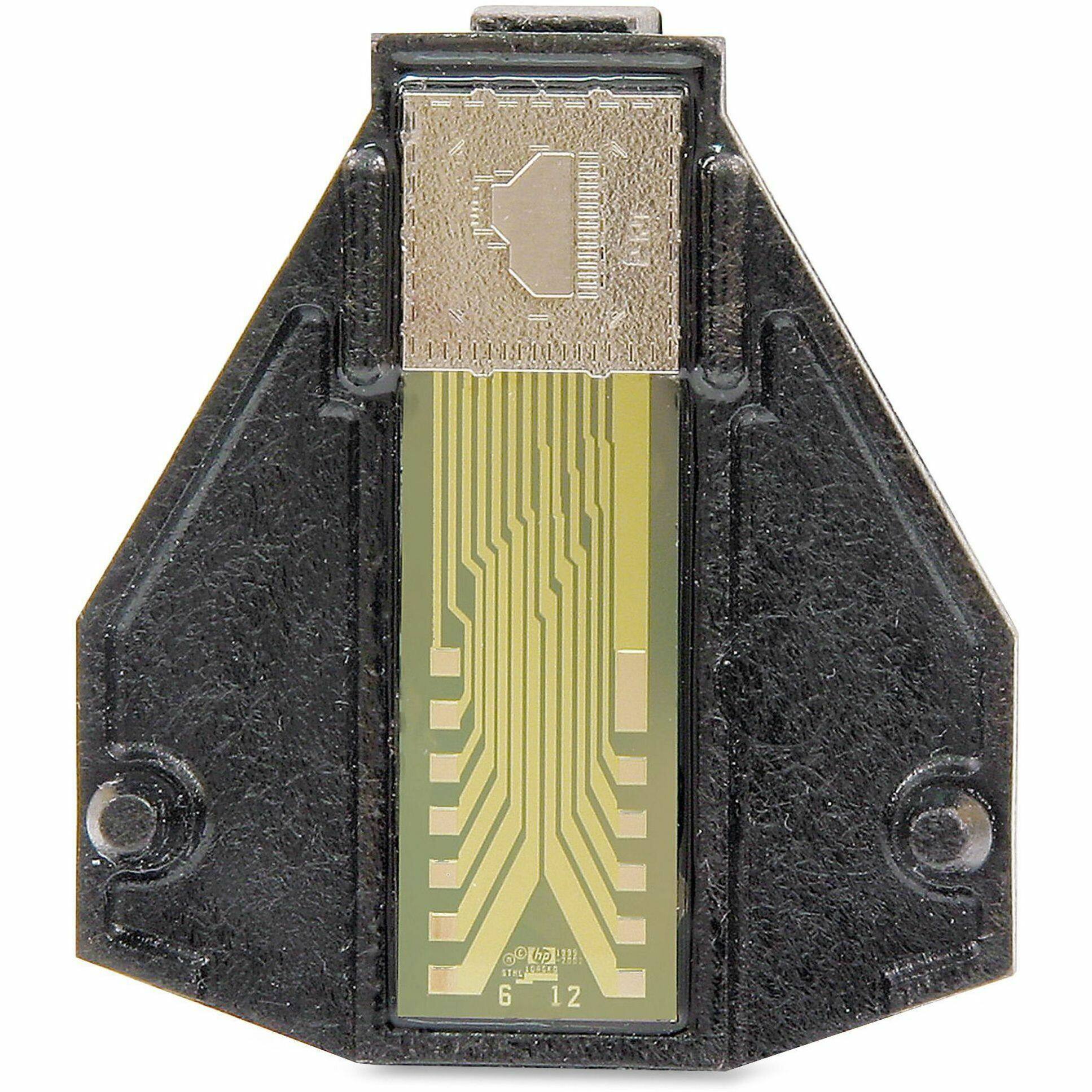 The text on the image appears to be a mix of letters and numbers. Here is the corrected and grouped version:

"6 12"

The rest of the text seems to be distorted or unclear, making it difficult to accurately transcribe.