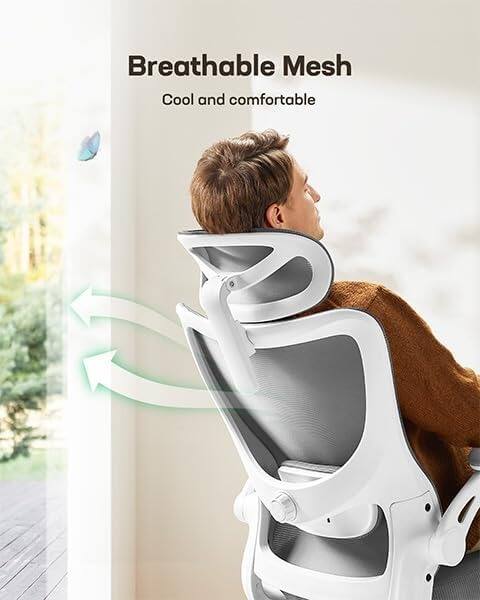 Breathable Mesh  
Cool and comfortable