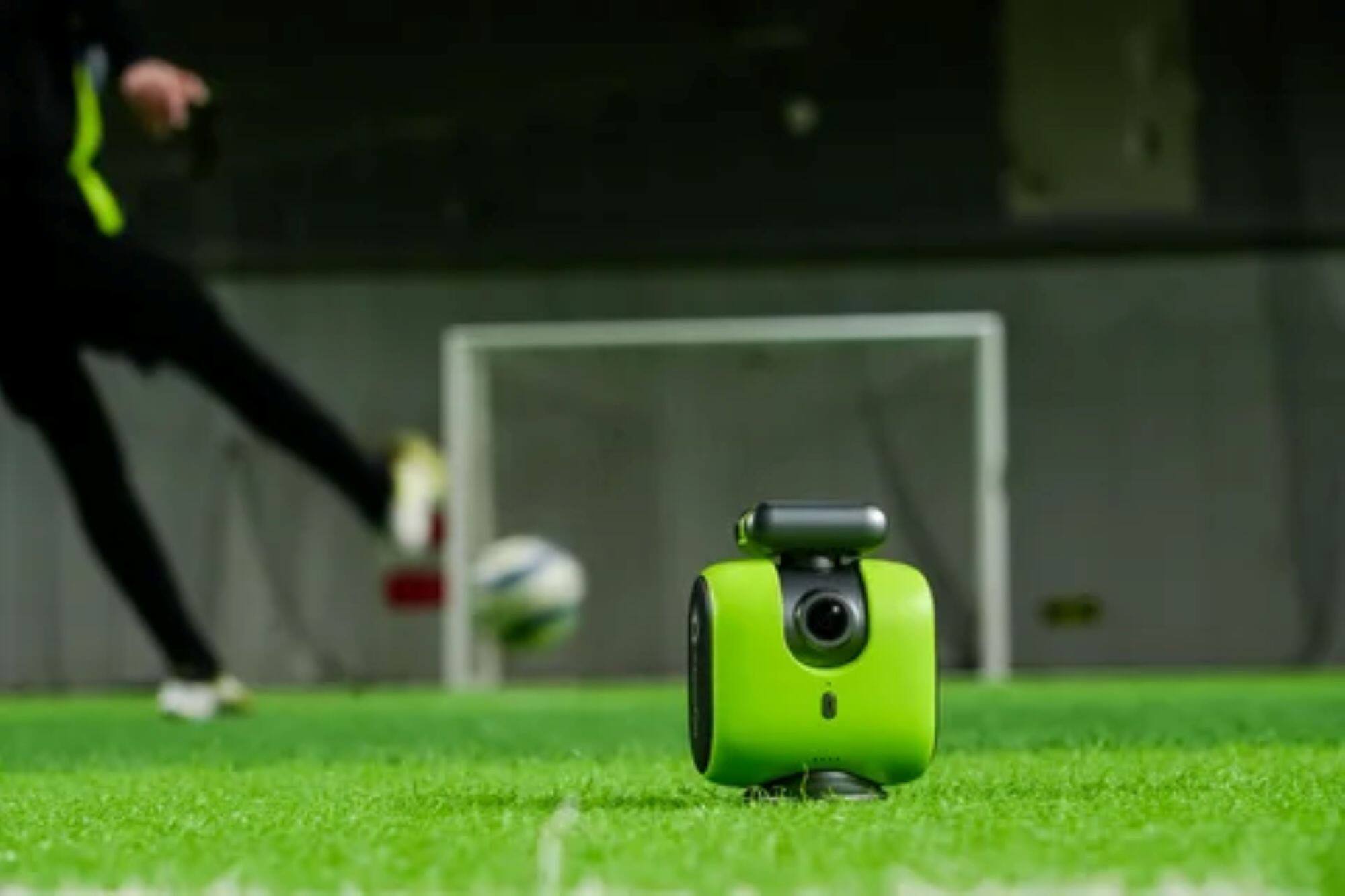 XbotGo Falcon AI Sports Camera, 4K Auto Tracking Action Cam for