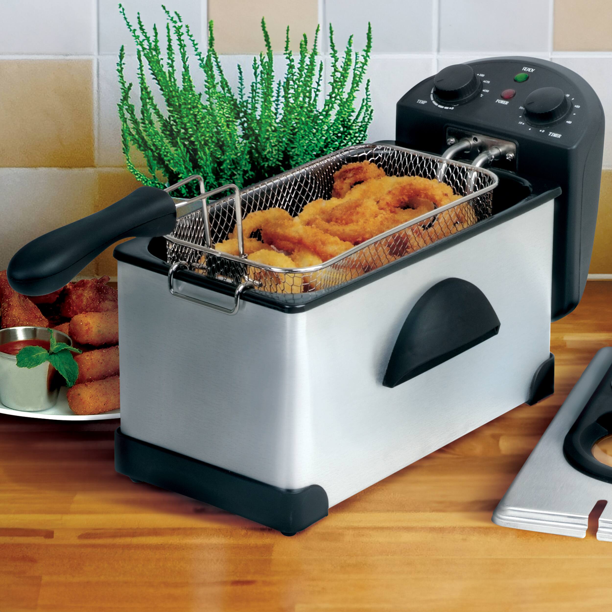 Alt View 2. MegaChef - MegaChef 3.17 Quart Stainless Steel Electric Deep Fryer with Timer - Silver.