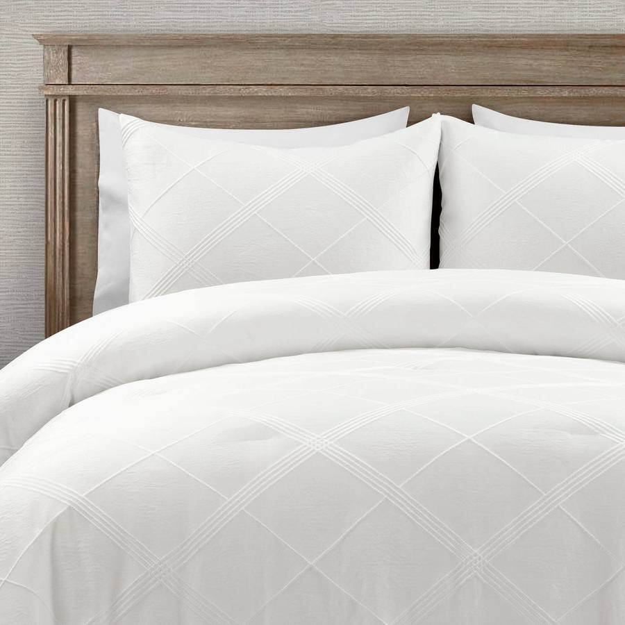 Angle. Hivvago - Full/Queen White Diamond Jacquard 3 PCS Comforter Set - White.