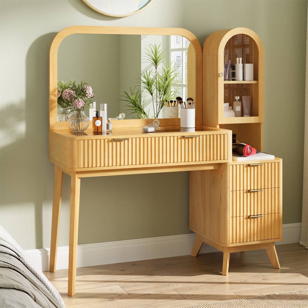 Angle. Loheer - Loheer 48 inch makeup vanity desk with large 32 inch mirror, fluted design and charging station - Natural.