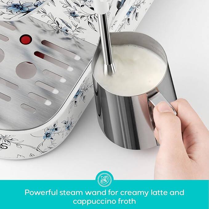 Powerful steam wand for creamy latte and cappuccino froth