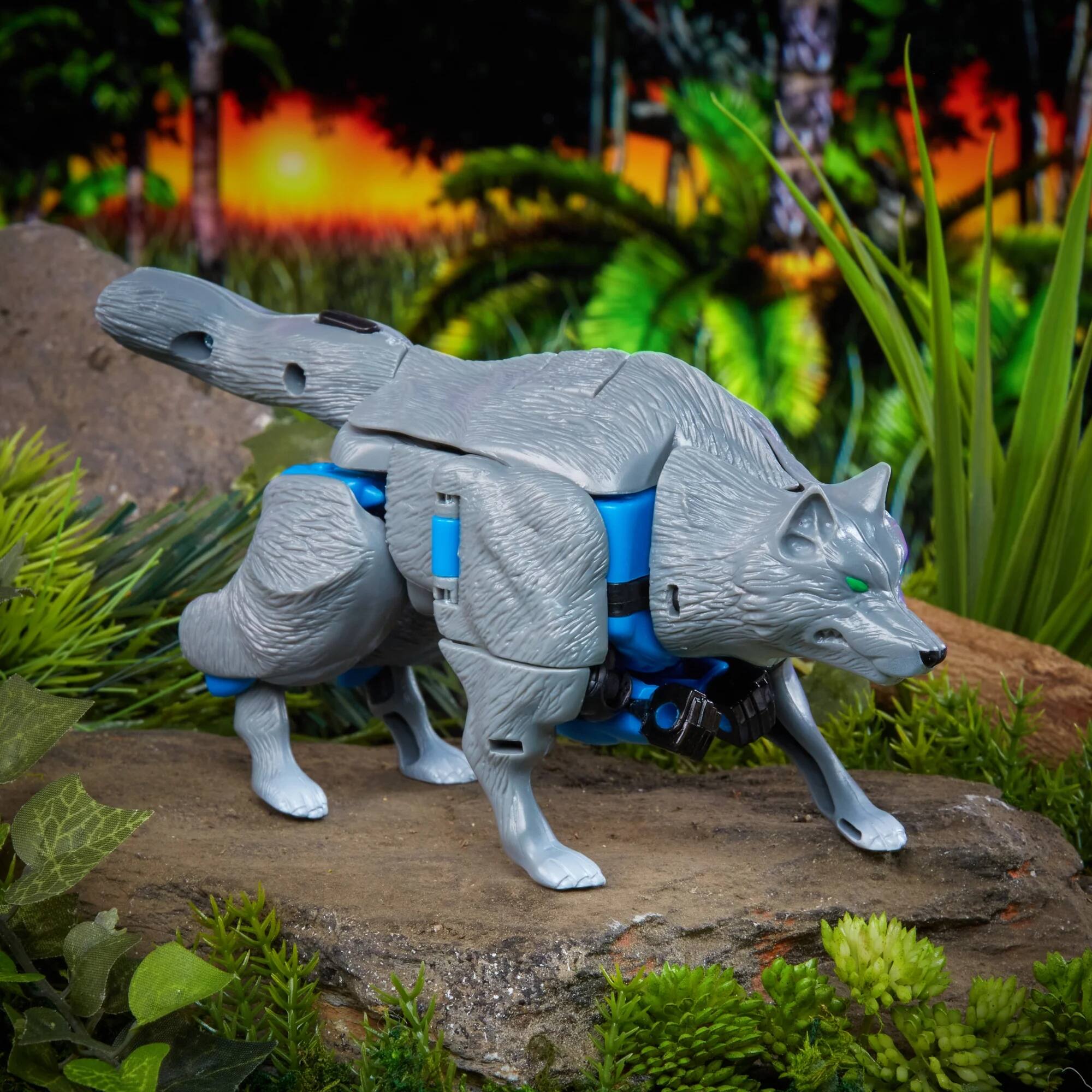 Alt View 7. Transformers - Transformers: Vintage Beast Wars Maximal Wolfang Kids Toy Action Figure.