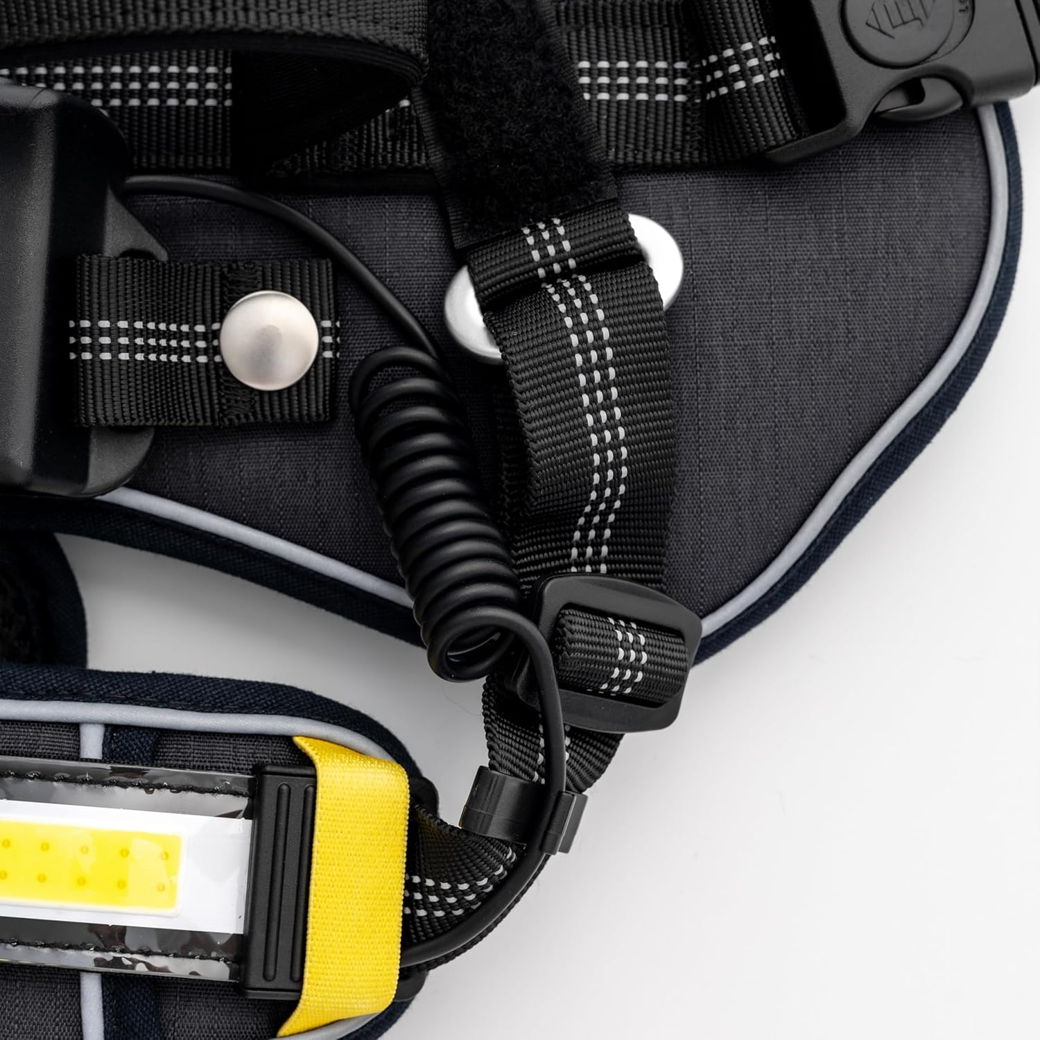 Left. Lumi Pawtners - Lumi One LED Dog Harness Black - Black.