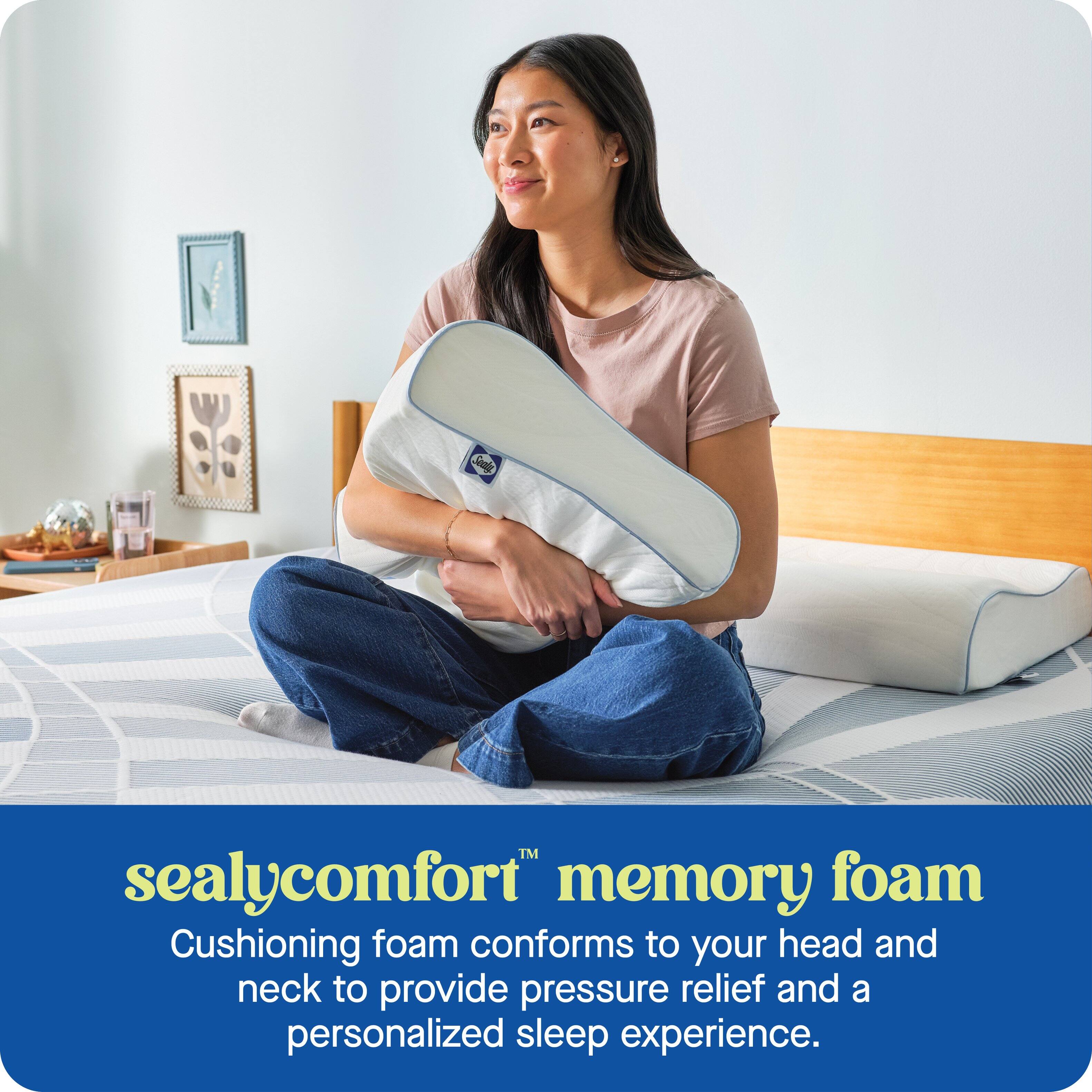 SealyComfort™ Memory Foam  
Cushioning foam conforms to your head and neck to provide pressure relief and a personalized sleep experience.
