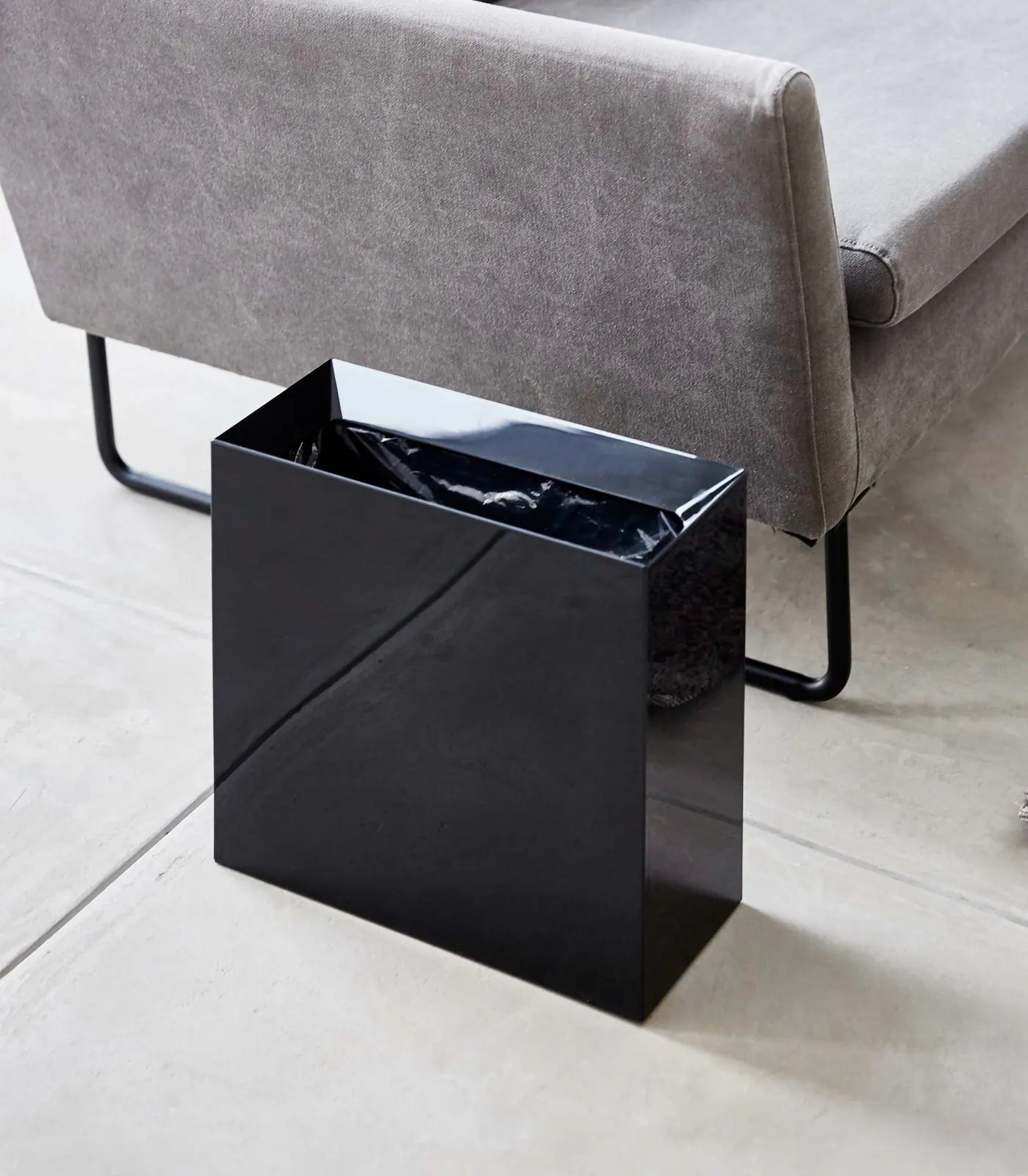 Alt View 6. Yamazaki Home - Trash Can - Wide - White.
