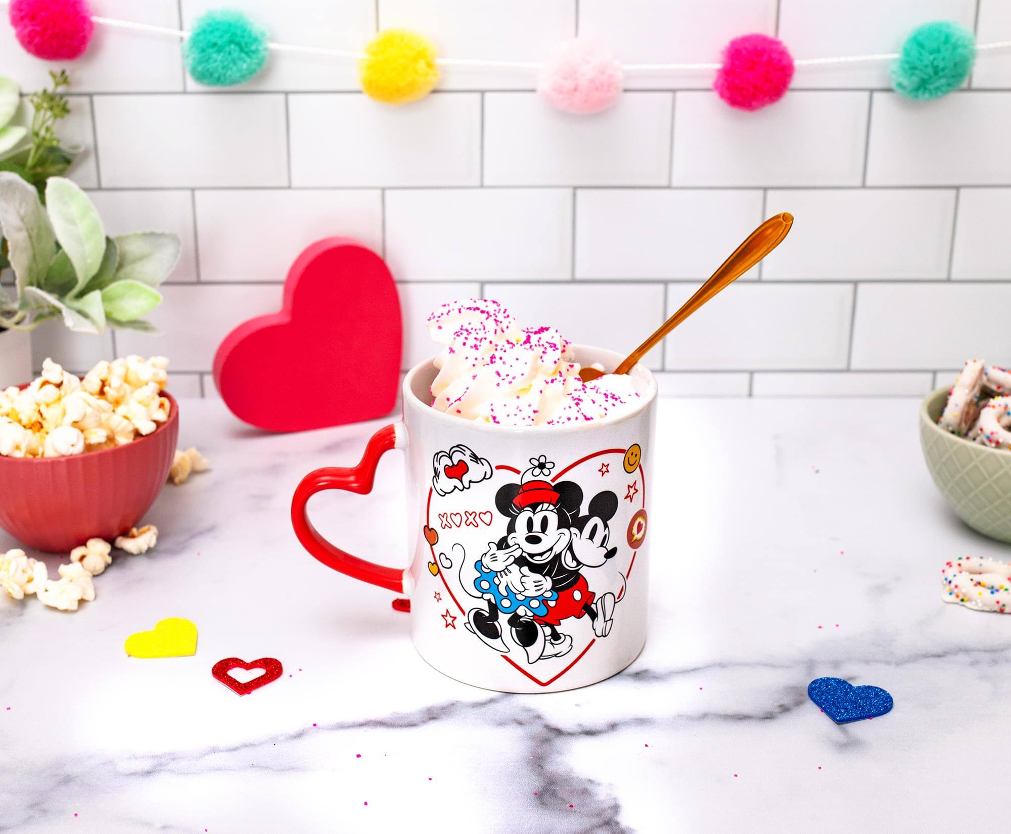 Alt View 5. Disney - Disney Mickey and Minnie Mouse Icons 20-Ounce Ceramic Mug With Sculpted Handle - Red.