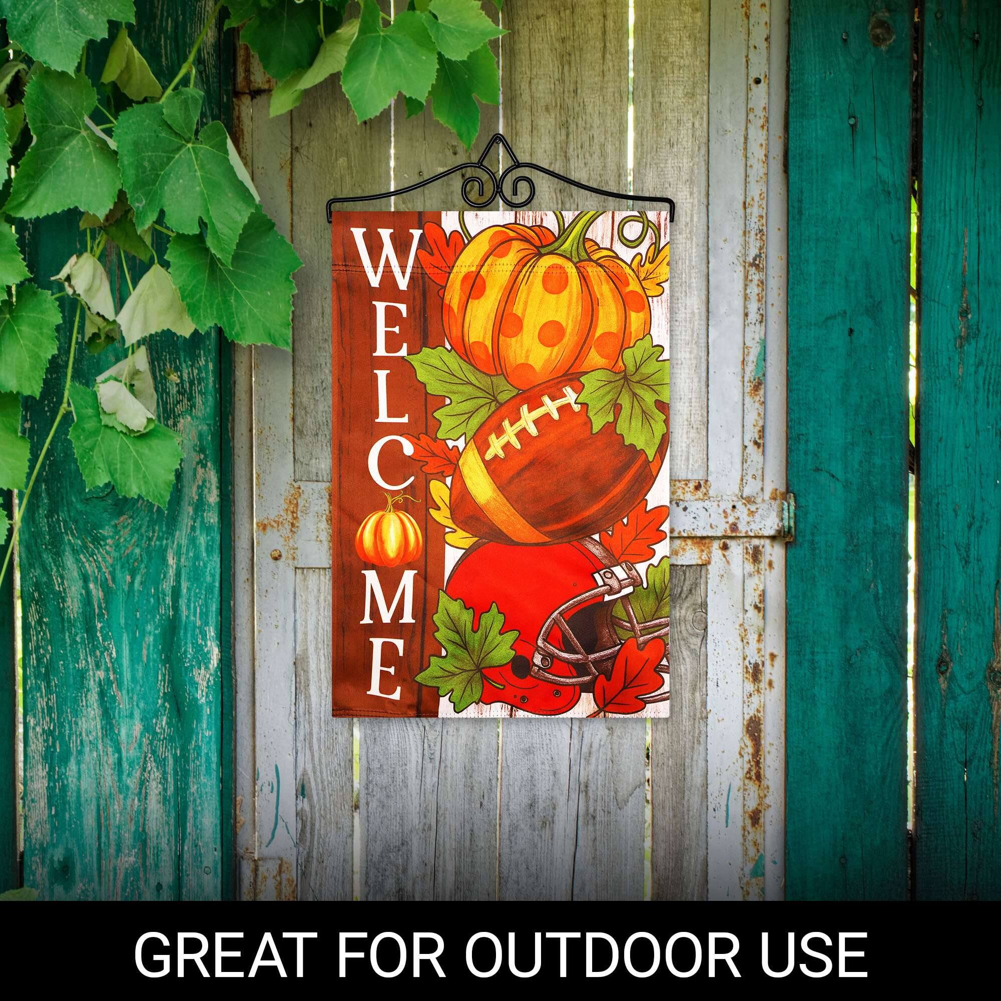 WELCOME  
GREAT FOR OUTDOOR USE