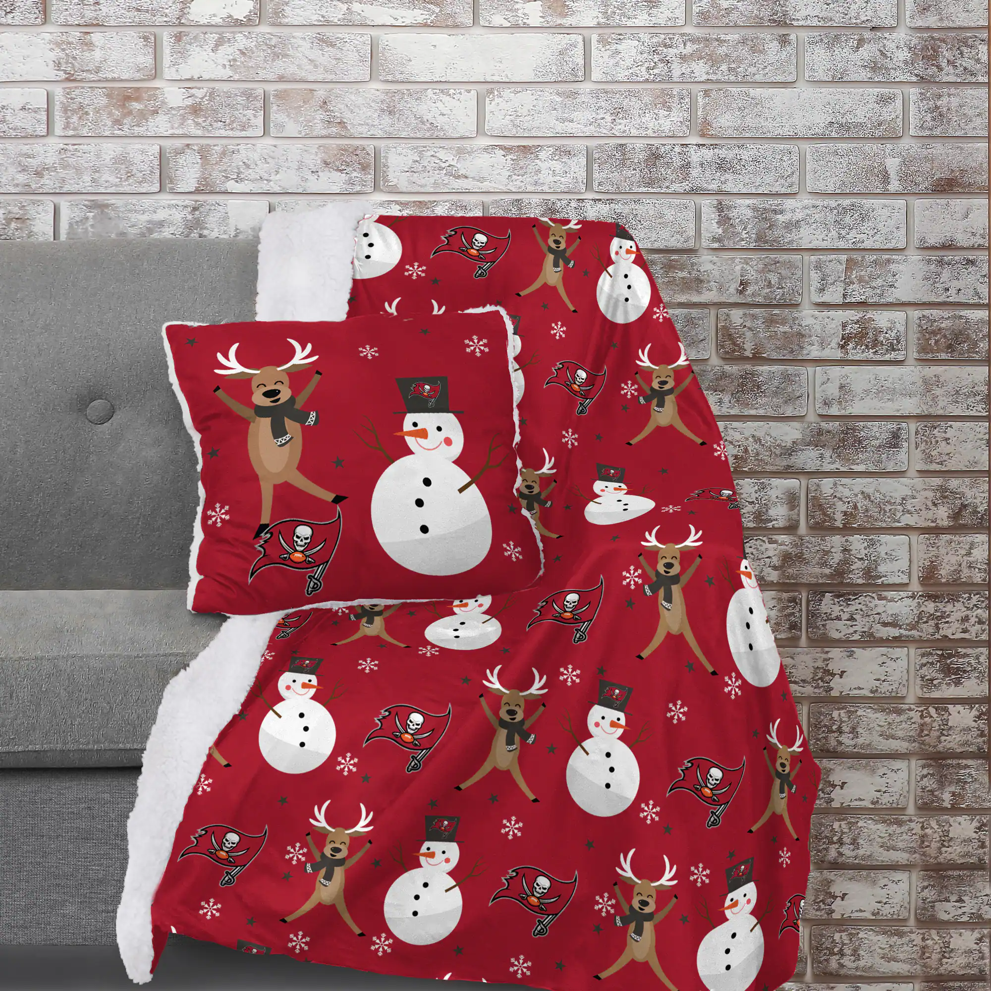 Pegasus - Tampa Bay Buccaneers Holiday Reindeer Blanket and Pillow Combo Set - Multicolor