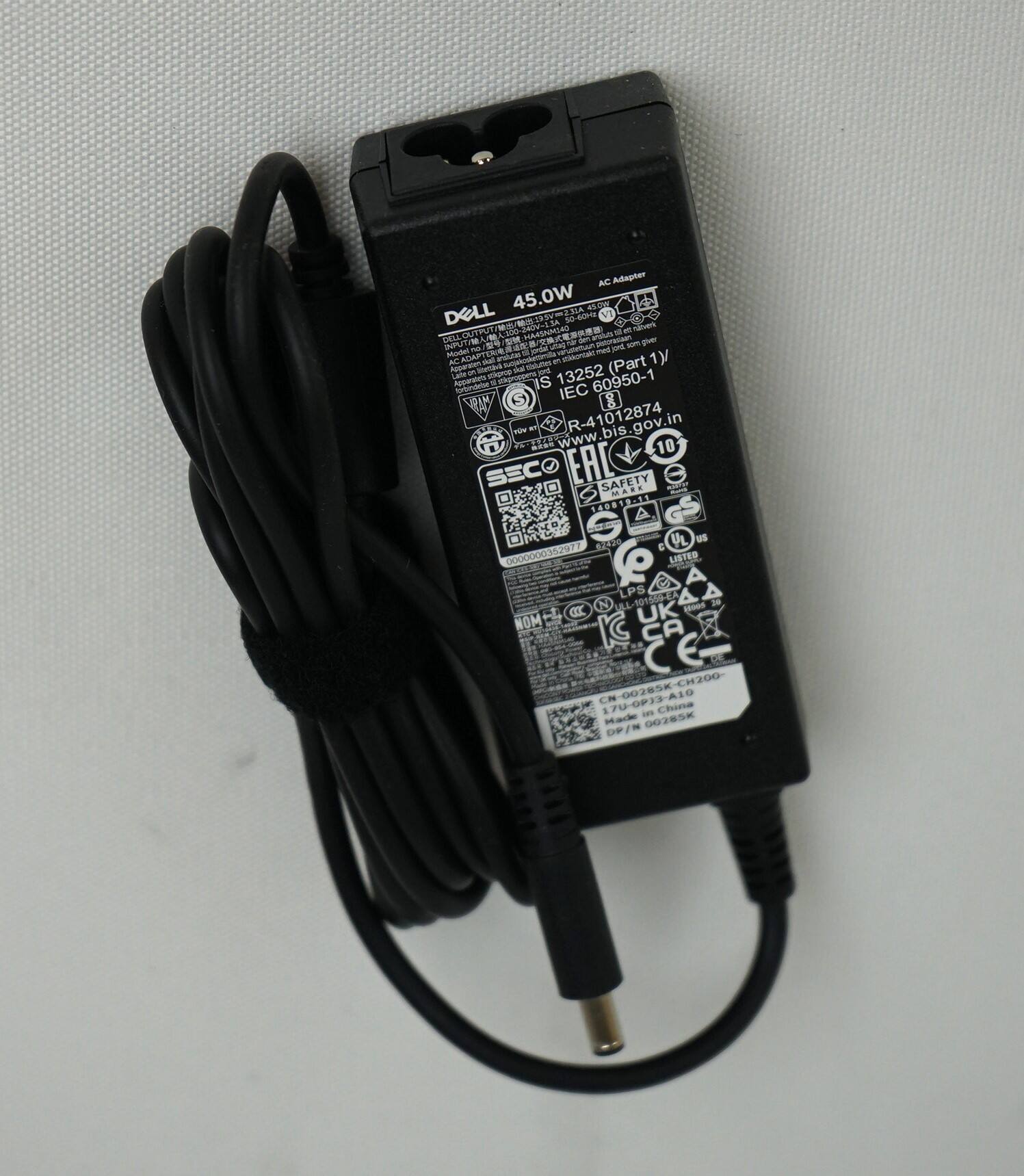 AC Adapter 45.0W  
AIS RSA0N  
DELL  
- s -T V1 navers STPE  
HM4SNMG4O  
- - - UNLA N U DM  
5 E den - - IP  
i shas 5 sm  
Model - serial nohingto_ mnd or AC ADAPT anotss  
Fungai i noate 1)/ Rotee Latran n sha nune 13252 (Part Rigpara  
IS 60950-1 ngtundains IEC 8 .. NOT  
R-41012874 .bis.gov.in  
www 18 SECO EAC SAFETY Kd LERE A001-11 A UL - eCdO T1eL200000D0 @ LISTED - 1  
LPS A N 10155-2 - 20 C UK NOM OM+L  
KC CA - DY CE 00285K-CH200- CH200 CN 70-0913-A10 in Chine Miada 0028SK OP