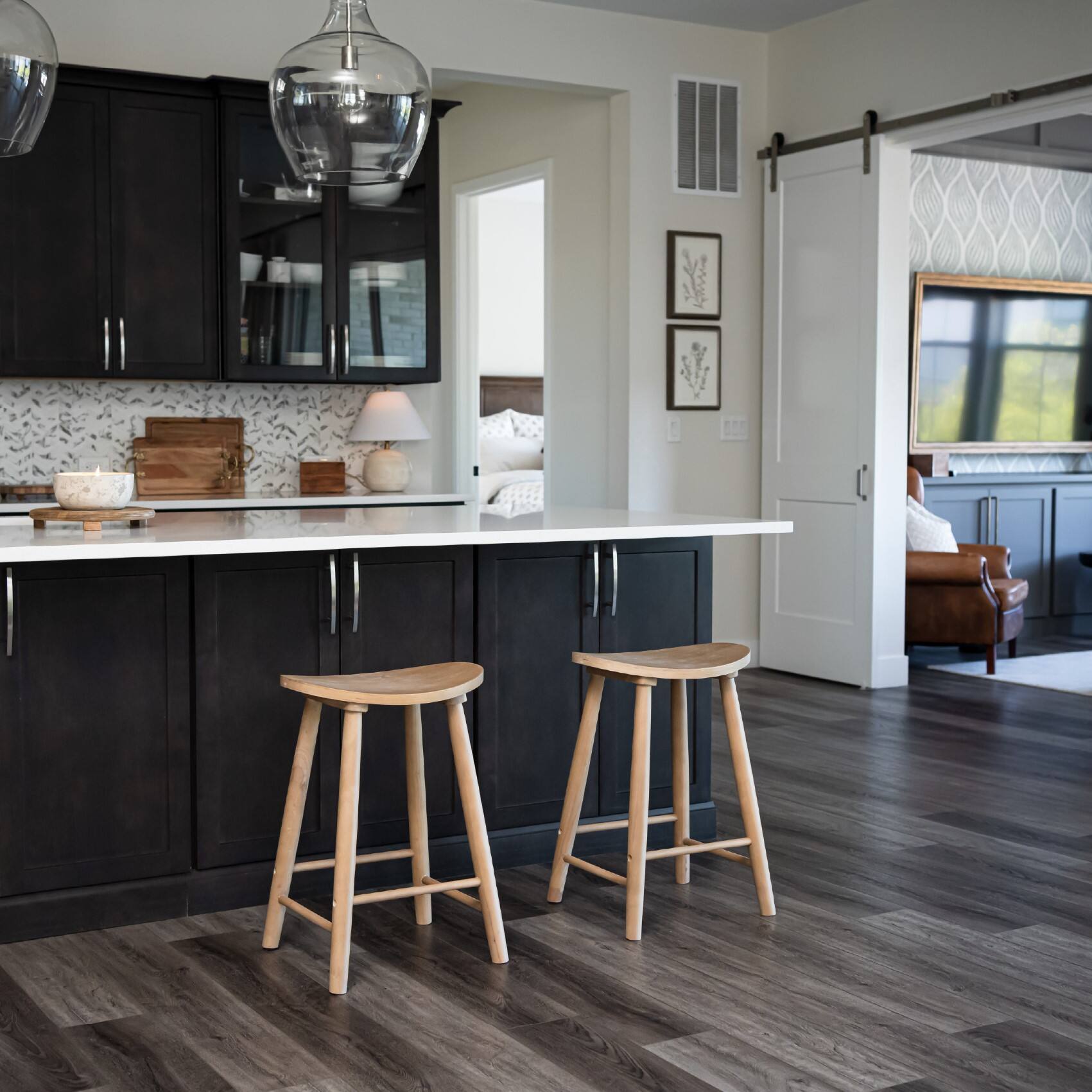 Back. Maven Lane - 25" Luna Counter Stool In Oak Wood Finish - Light Oak.