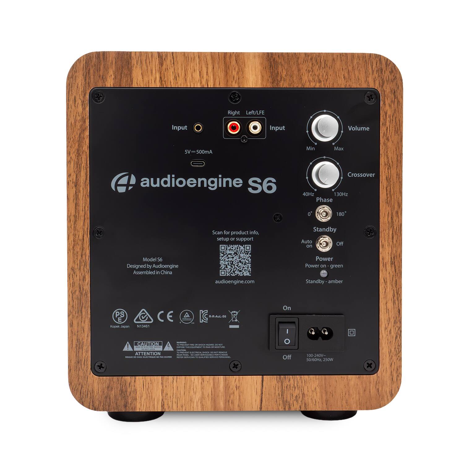 Right Left/LFE Input Input Volume SV 5V = 500mA Min Max audioengine S6 Crossover 40Hz 130Hz Phase 0° 180° Scan for product info, setup or support Standby Auto ON! Off Model 56 Designed by Audioengine Assembled in China audioengine.com Power Power on green Standby amber PS CE E I napak -pa N1/545 - CAUTION -- - KC 8.4. : - I On I O ATTENTION - : - I - -- Off 100 240V- 50/60Hz 250W